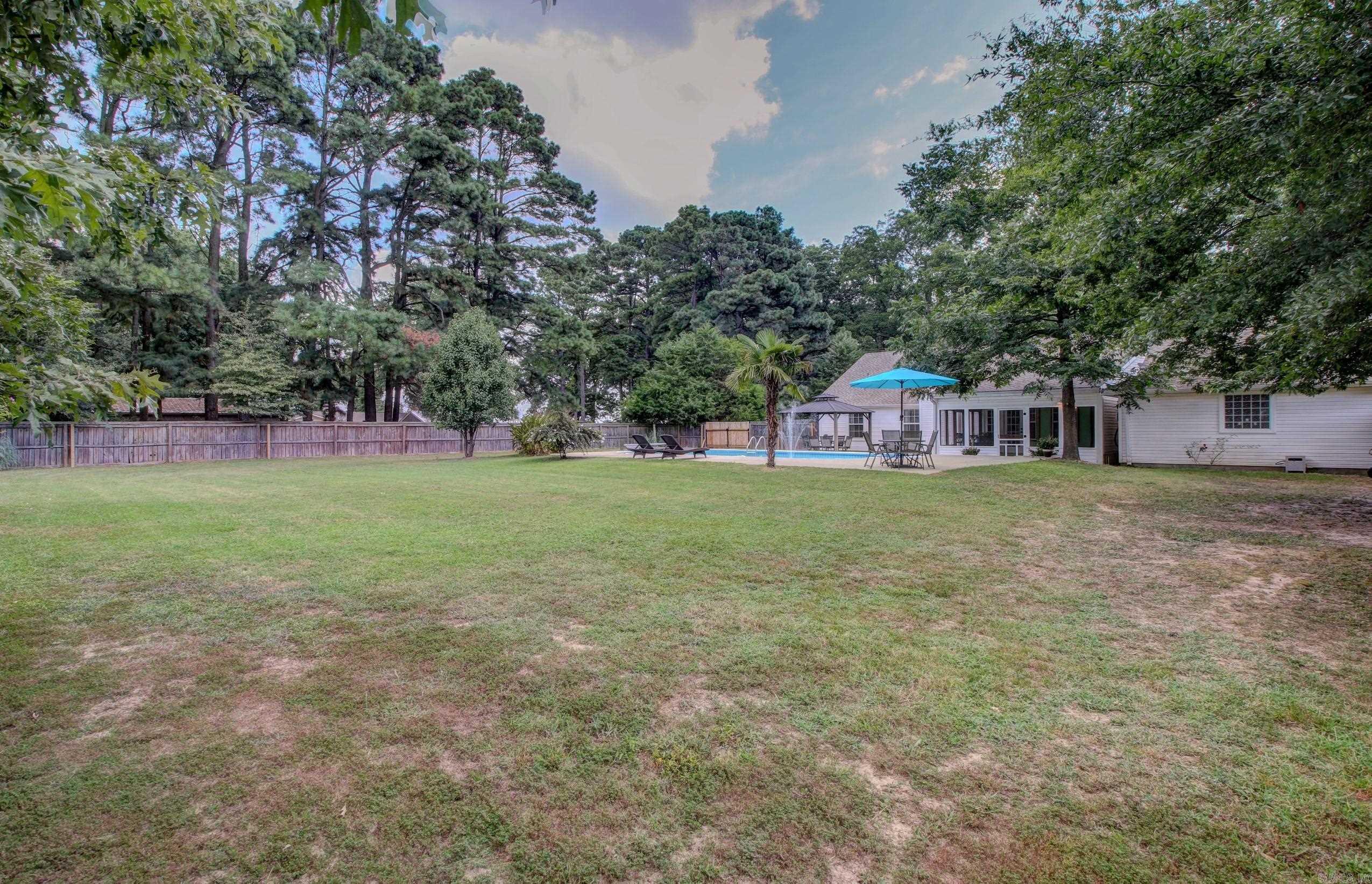 MAGNOLIA GROVE - Residential