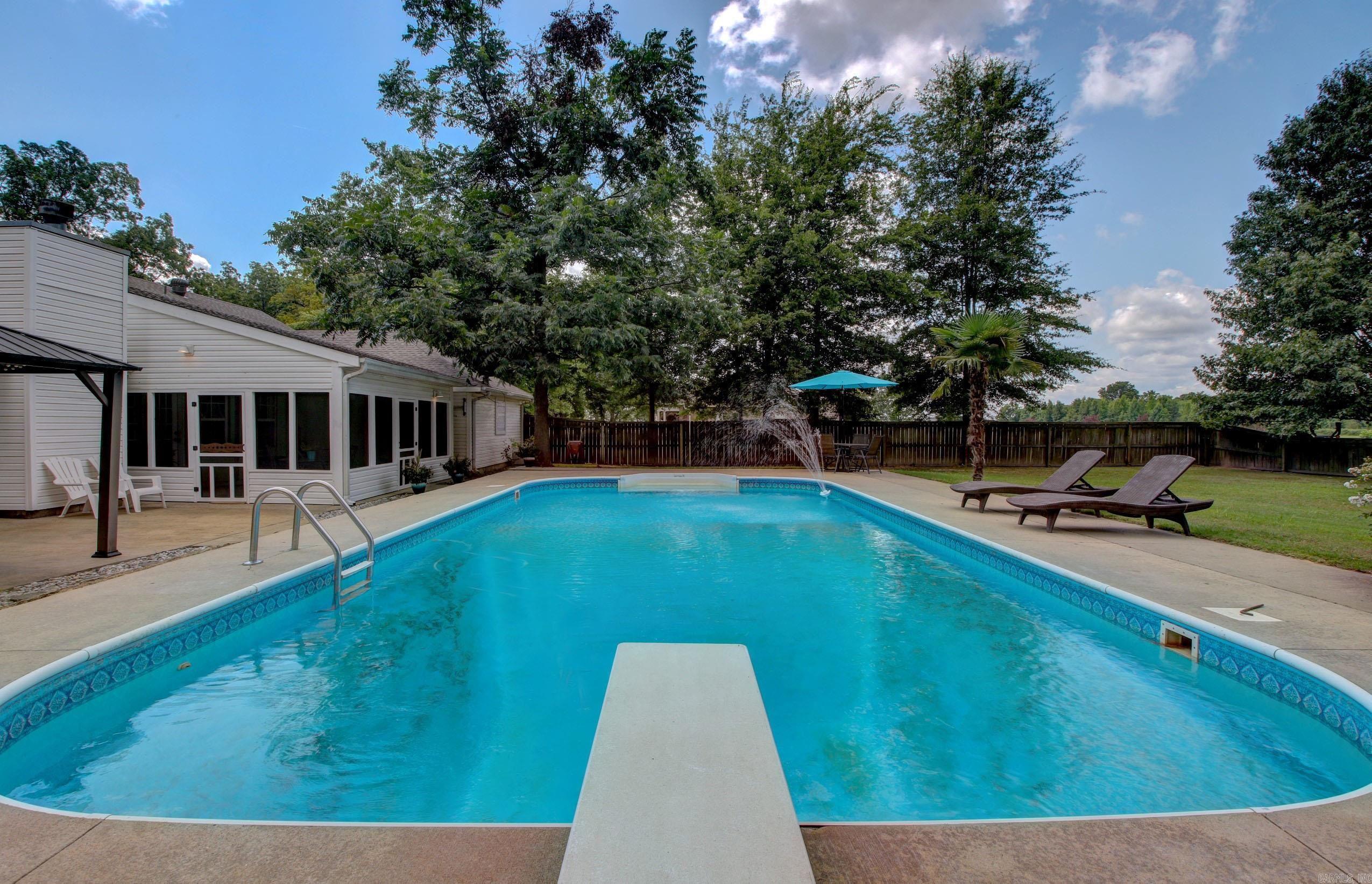 MAGNOLIA GROVE - Residential