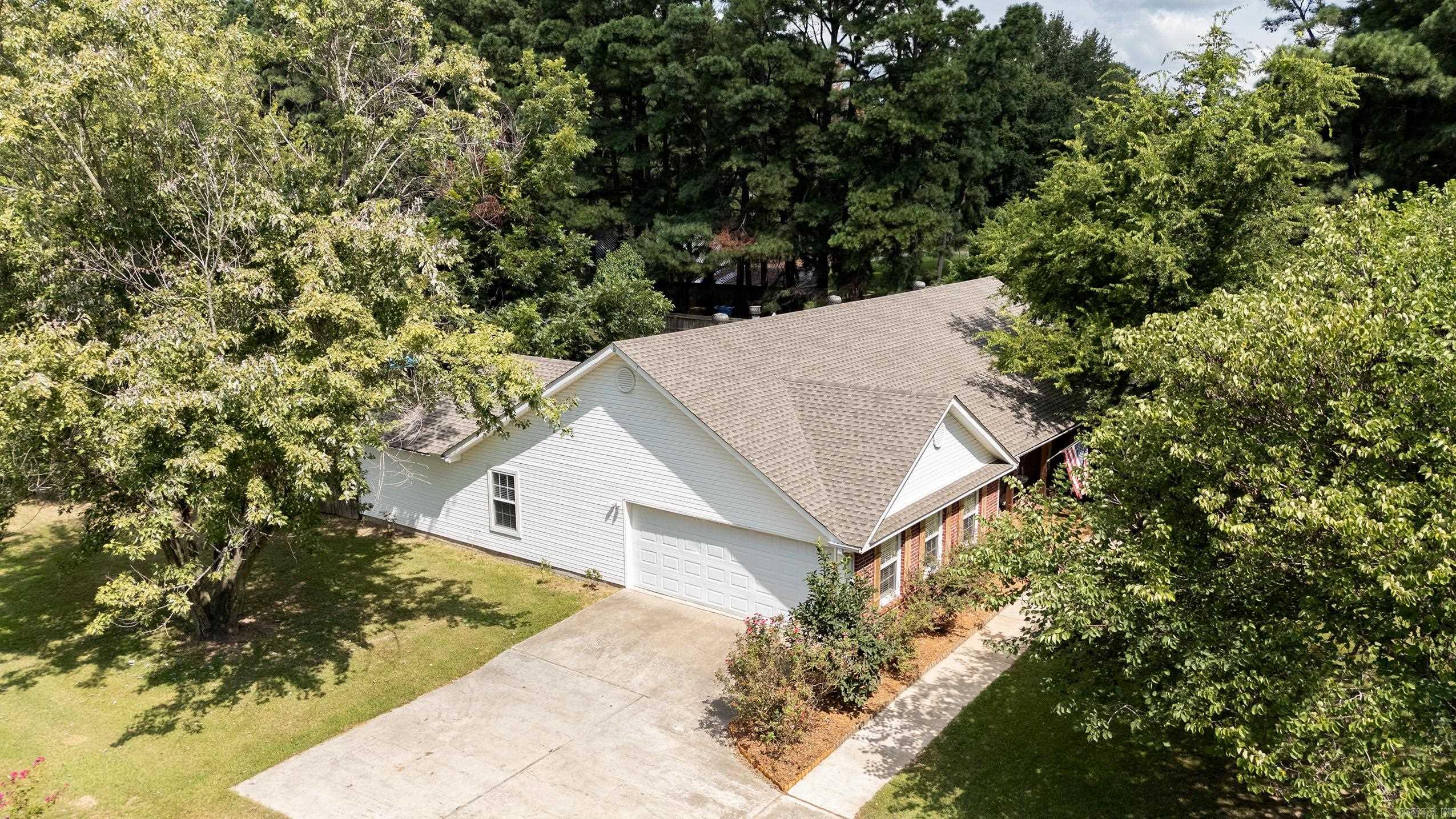 MAGNOLIA GROVE - Residential