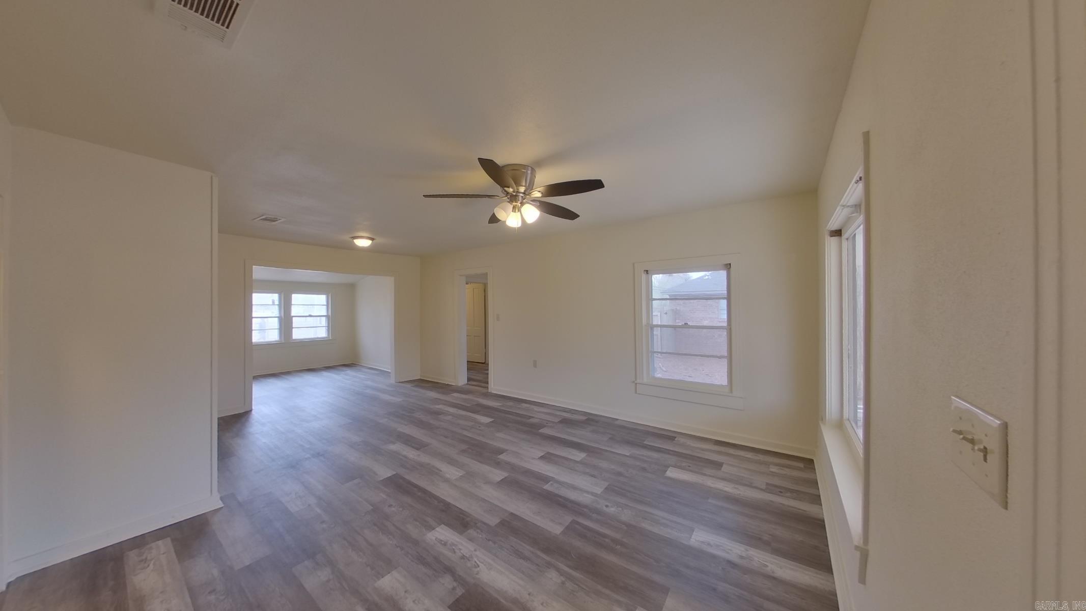 COUNTY AVE. COL. HGTS. - Residential