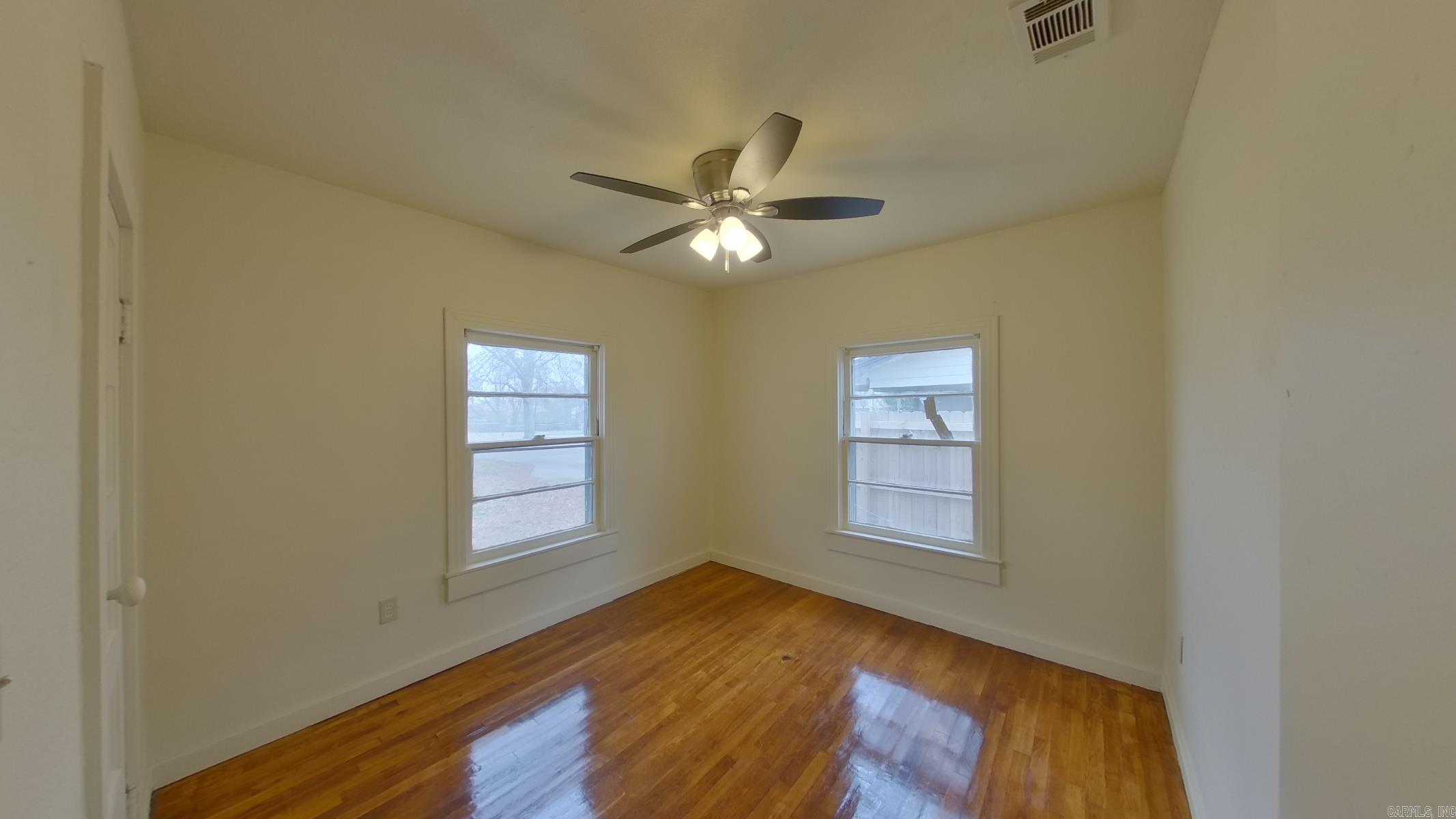 COUNTY AVE. COL. HGTS. - Residential