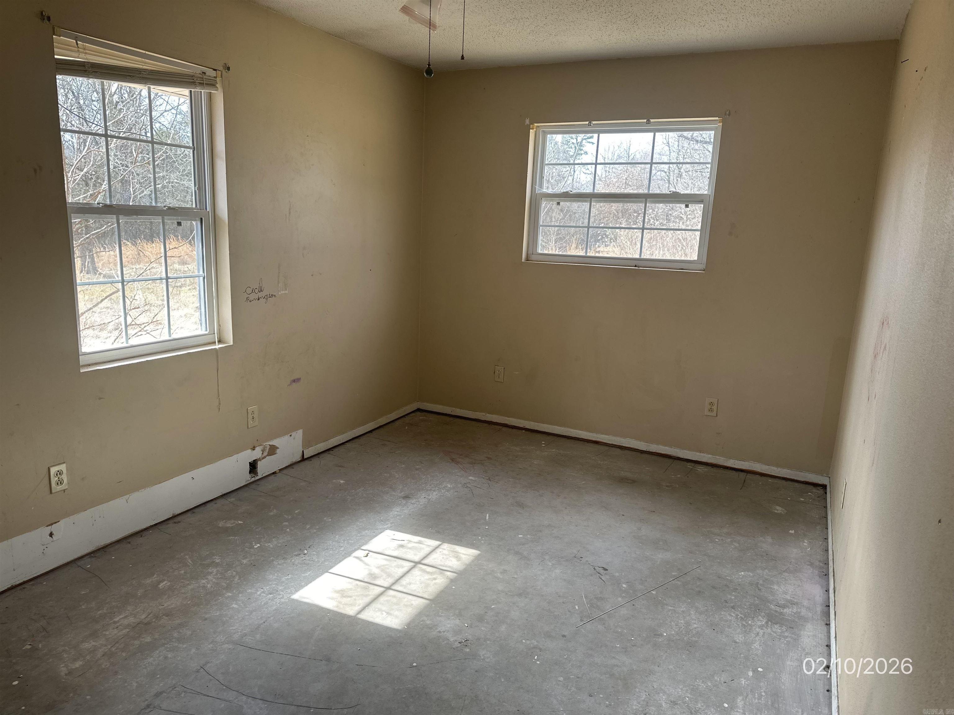 Metes & Bounds - Residential