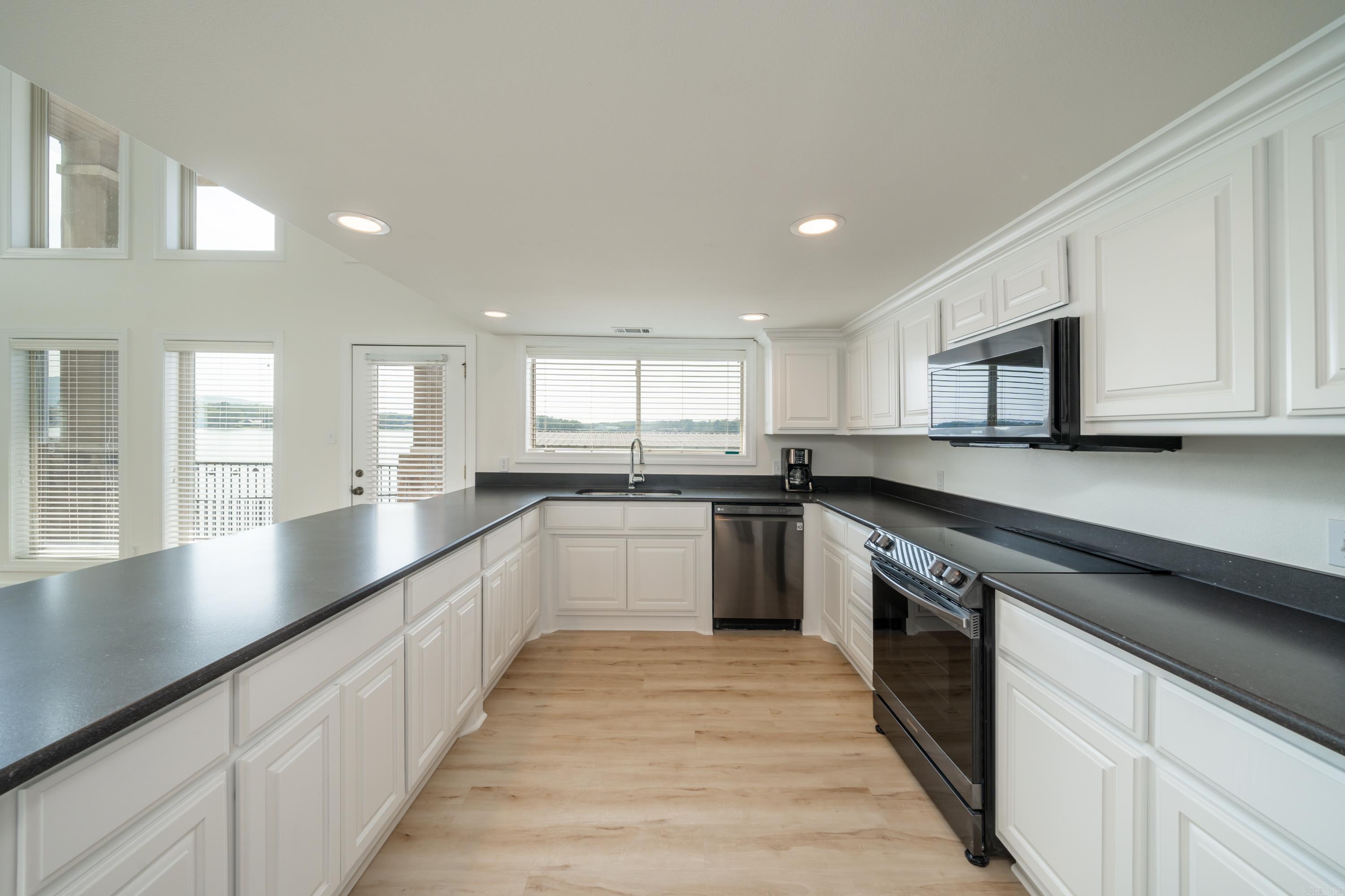 Catalina Pointe HPR - Residential