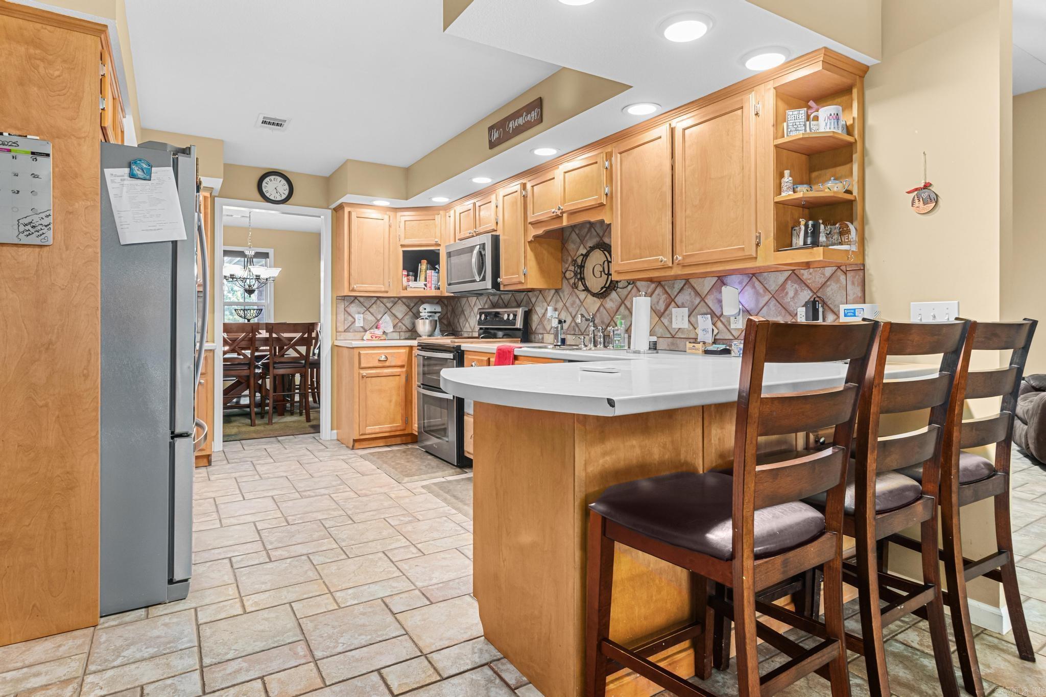 SAMUEL LEMMONS BLACK - Residential