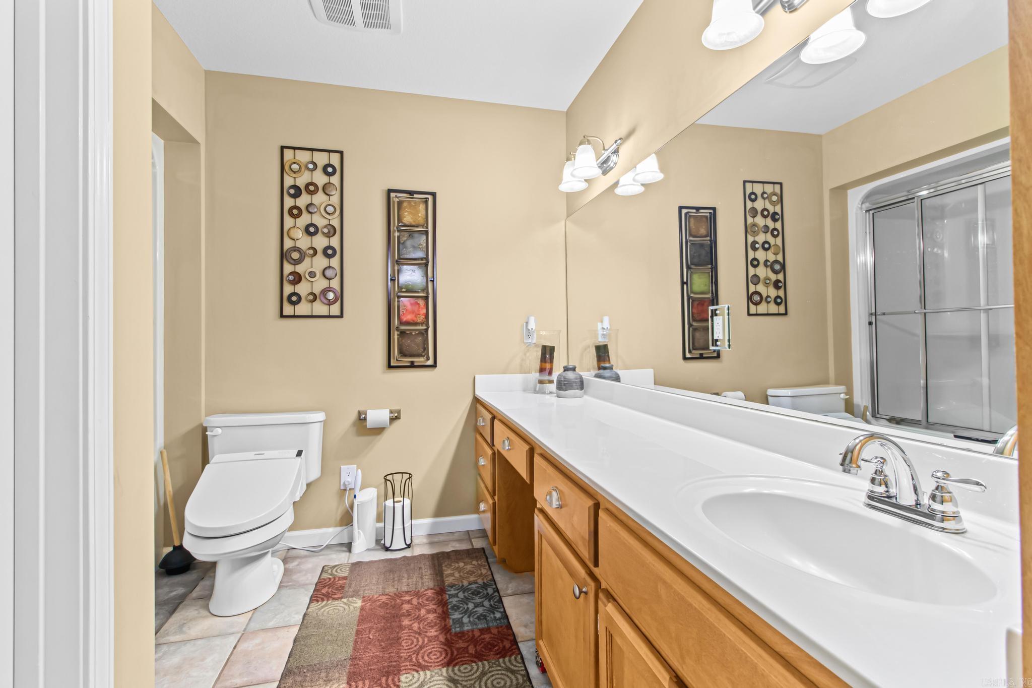 SAMUEL LEMMONS BLACK - Residential