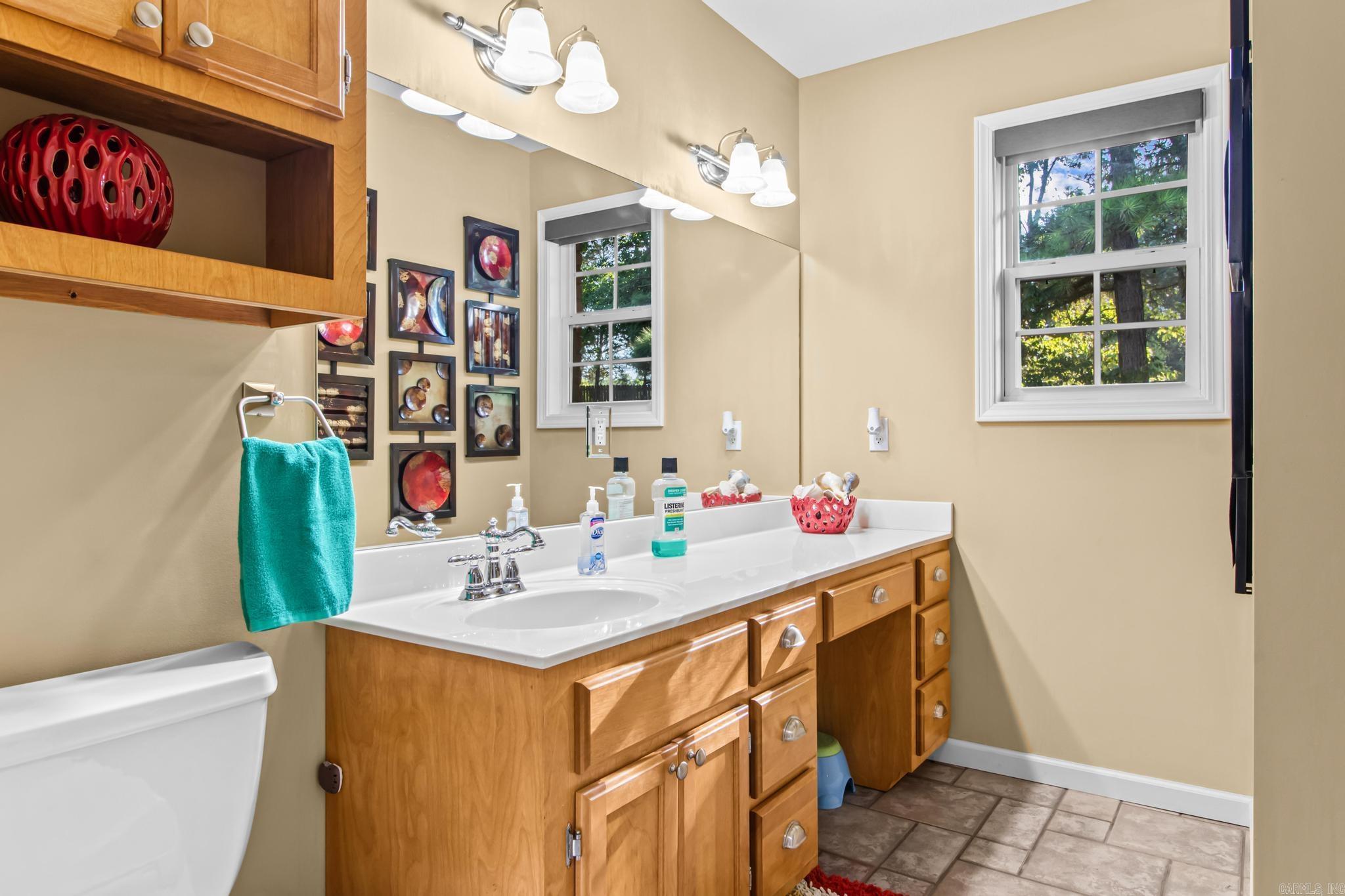 SAMUEL LEMMONS BLACK - Residential