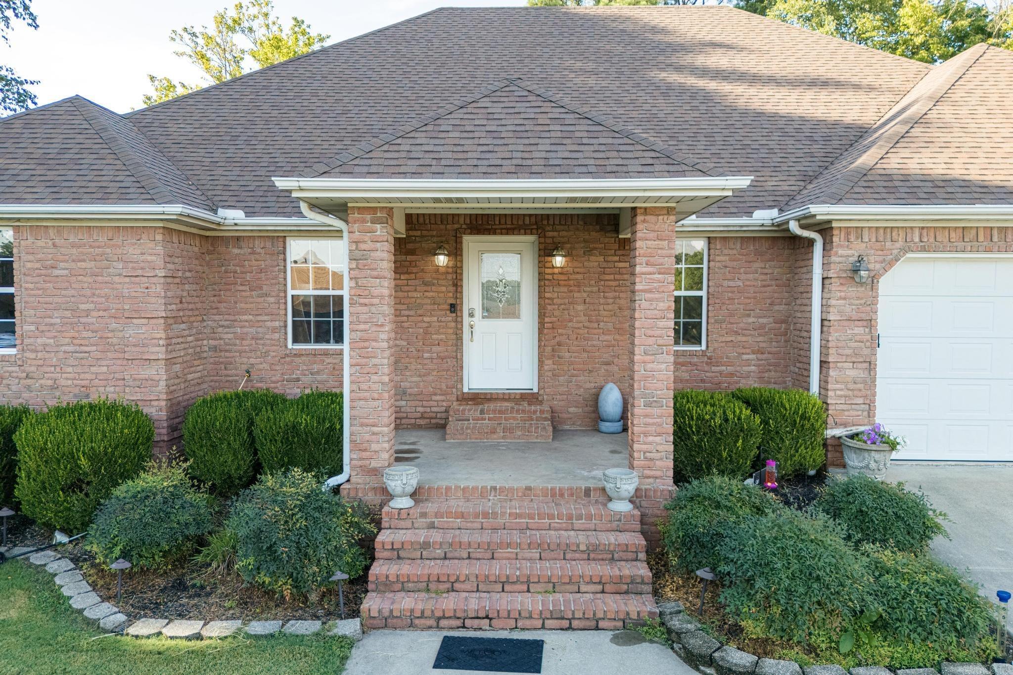 SAMUEL LEMMONS BLACK - Residential