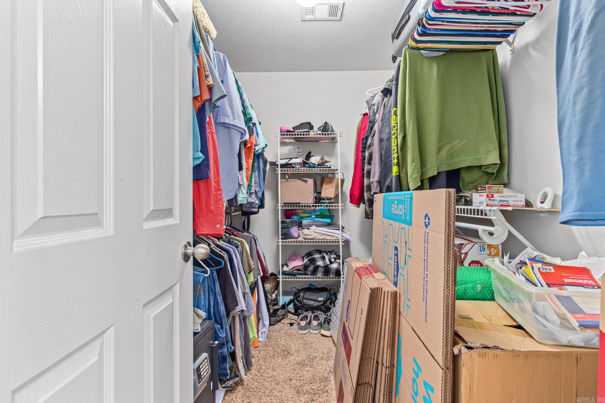 SAMUEL LEMMONS BLACK - Residential