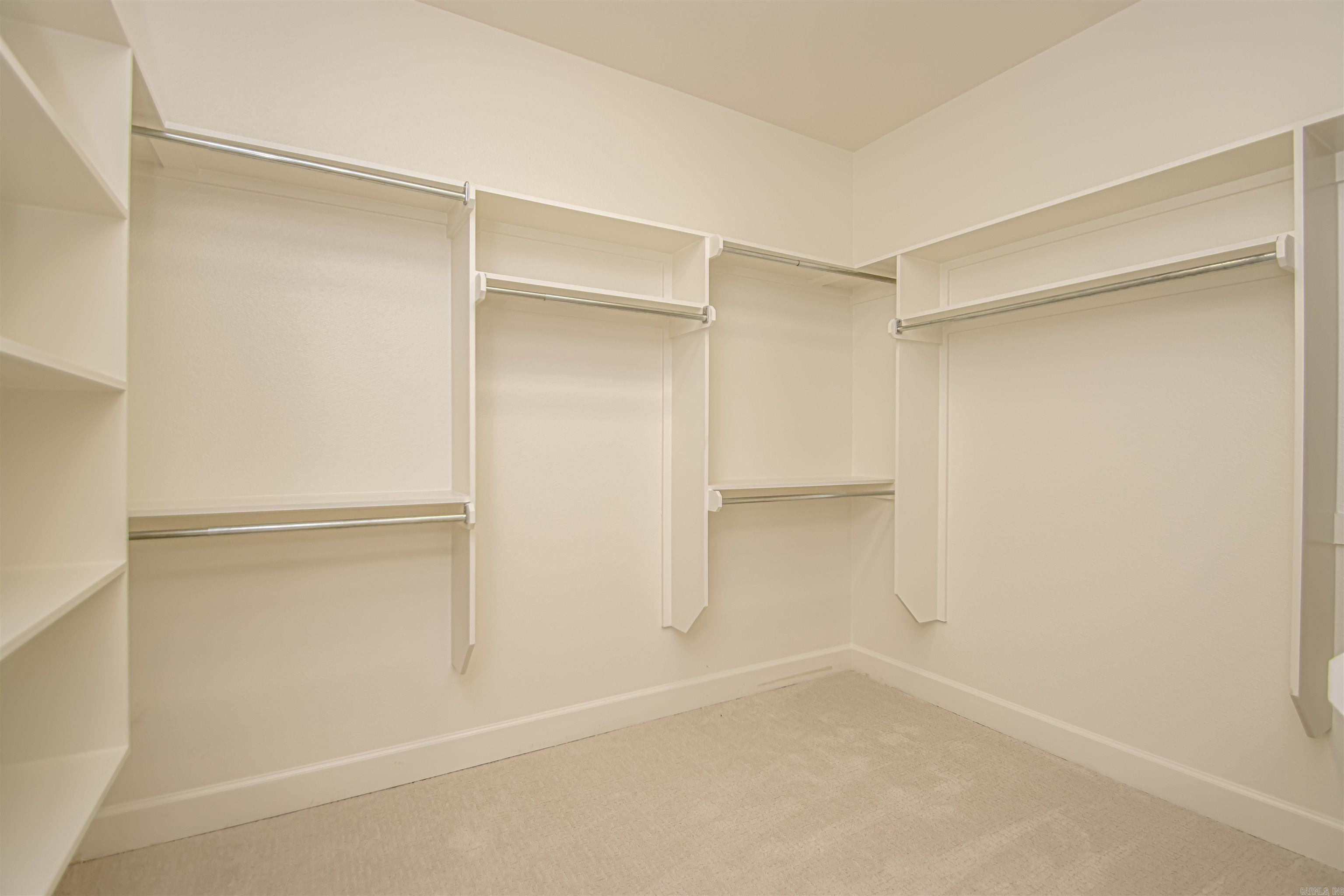 CHENAL VALLEY EPERNAY PLACE - Residential