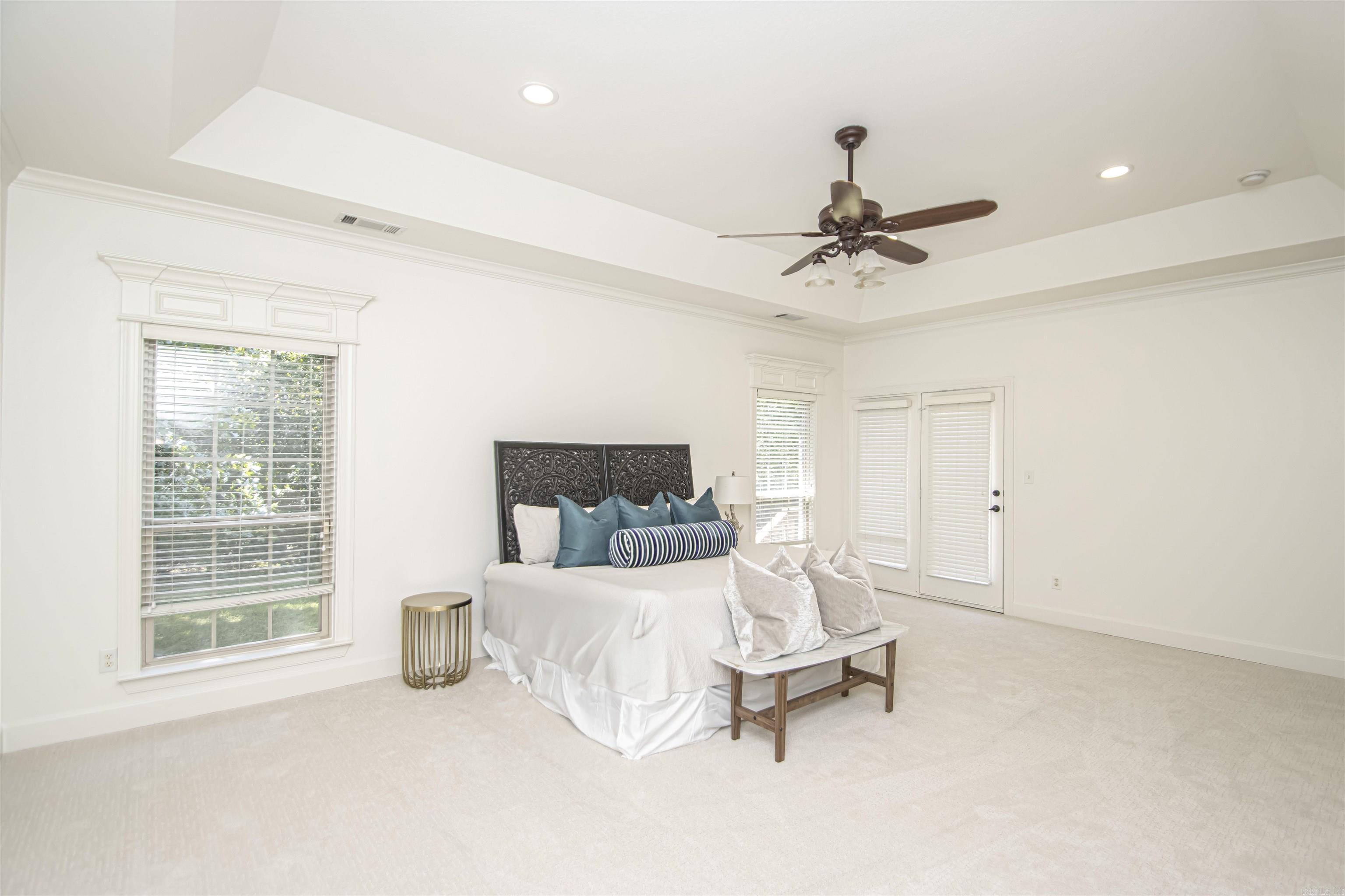 CHENAL VALLEY EPERNAY PLACE - Residential