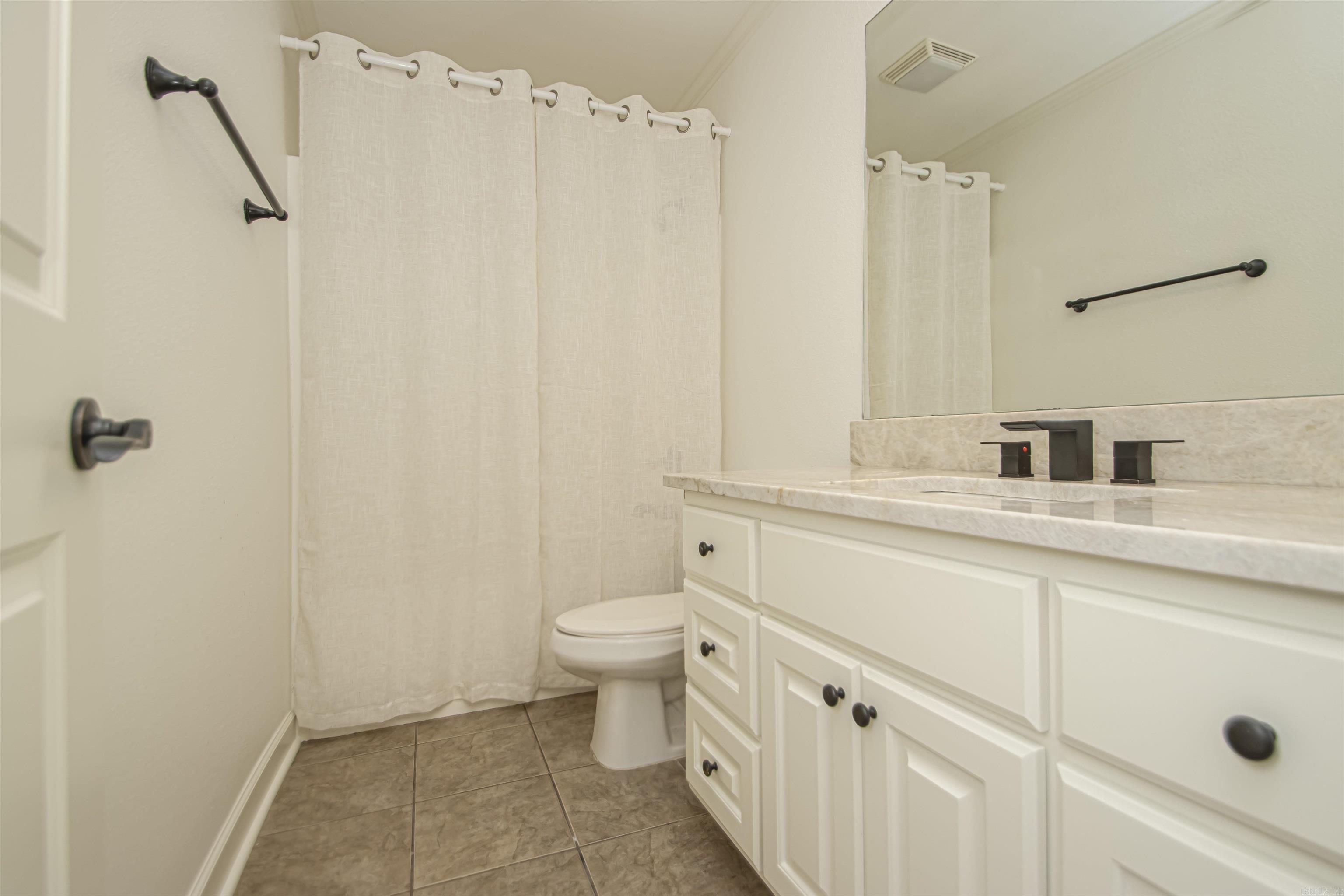 CHENAL VALLEY EPERNAY PLACE - Residential