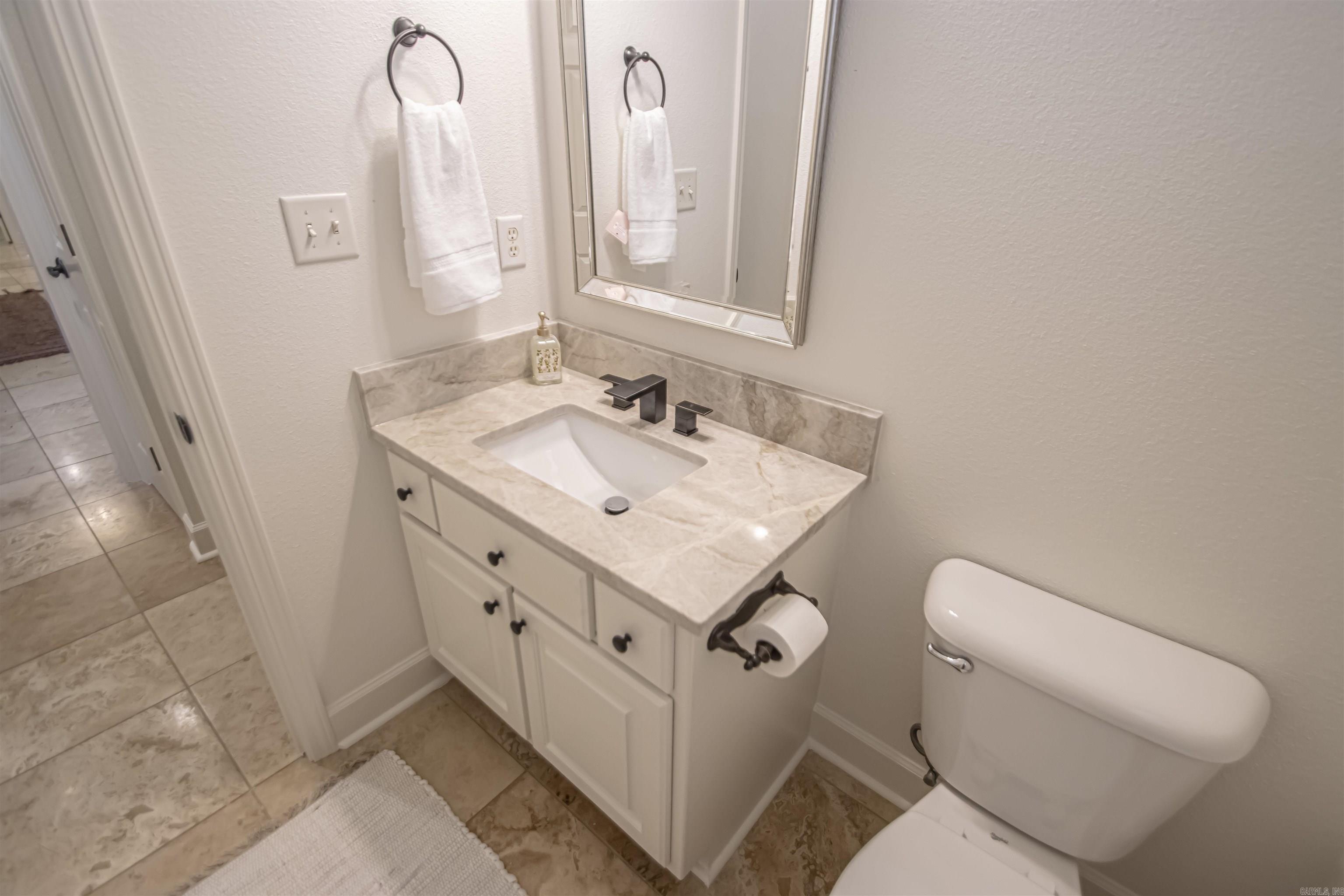 CHENAL VALLEY EPERNAY PLACE - Residential