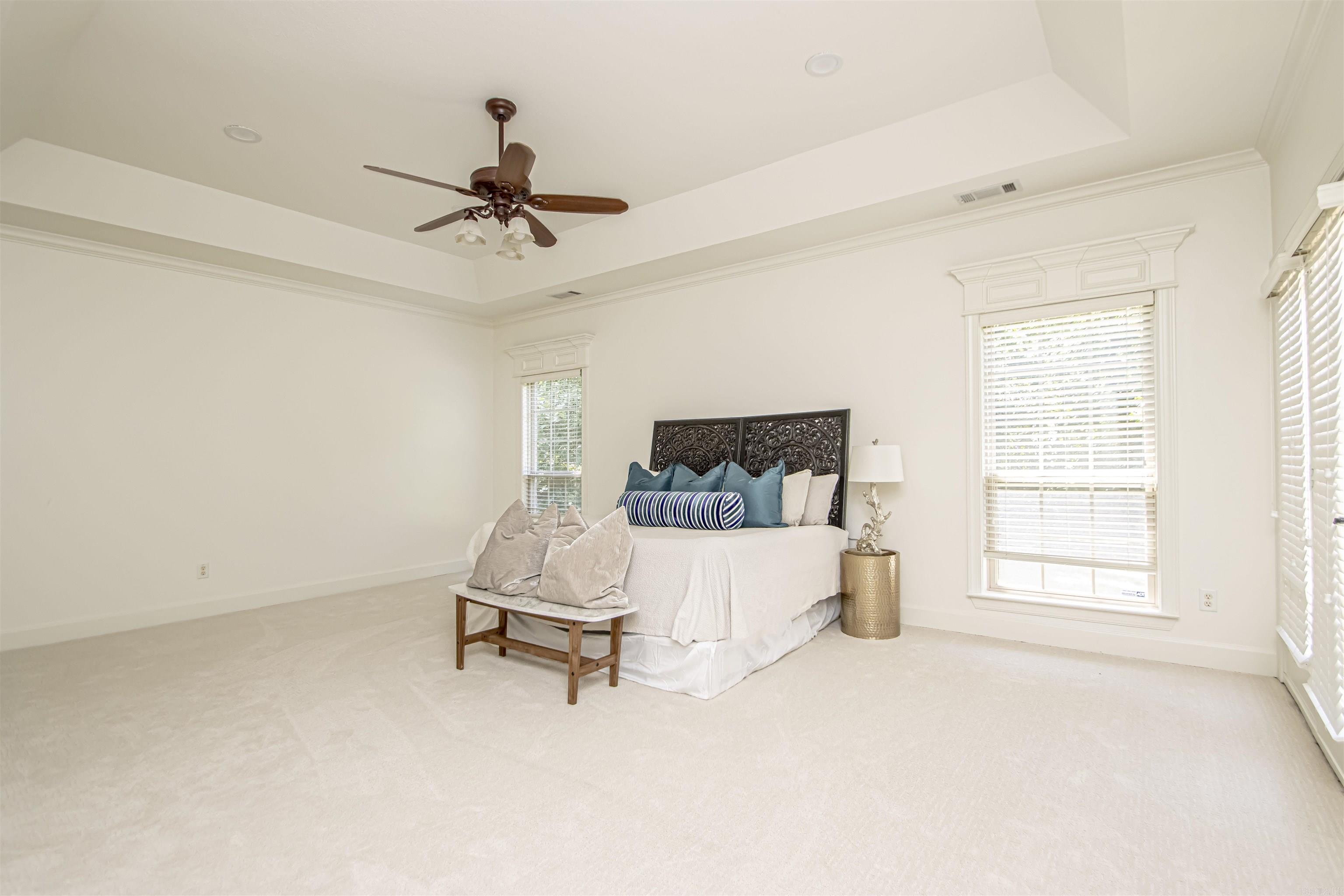 CHENAL VALLEY EPERNAY PLACE - Residential