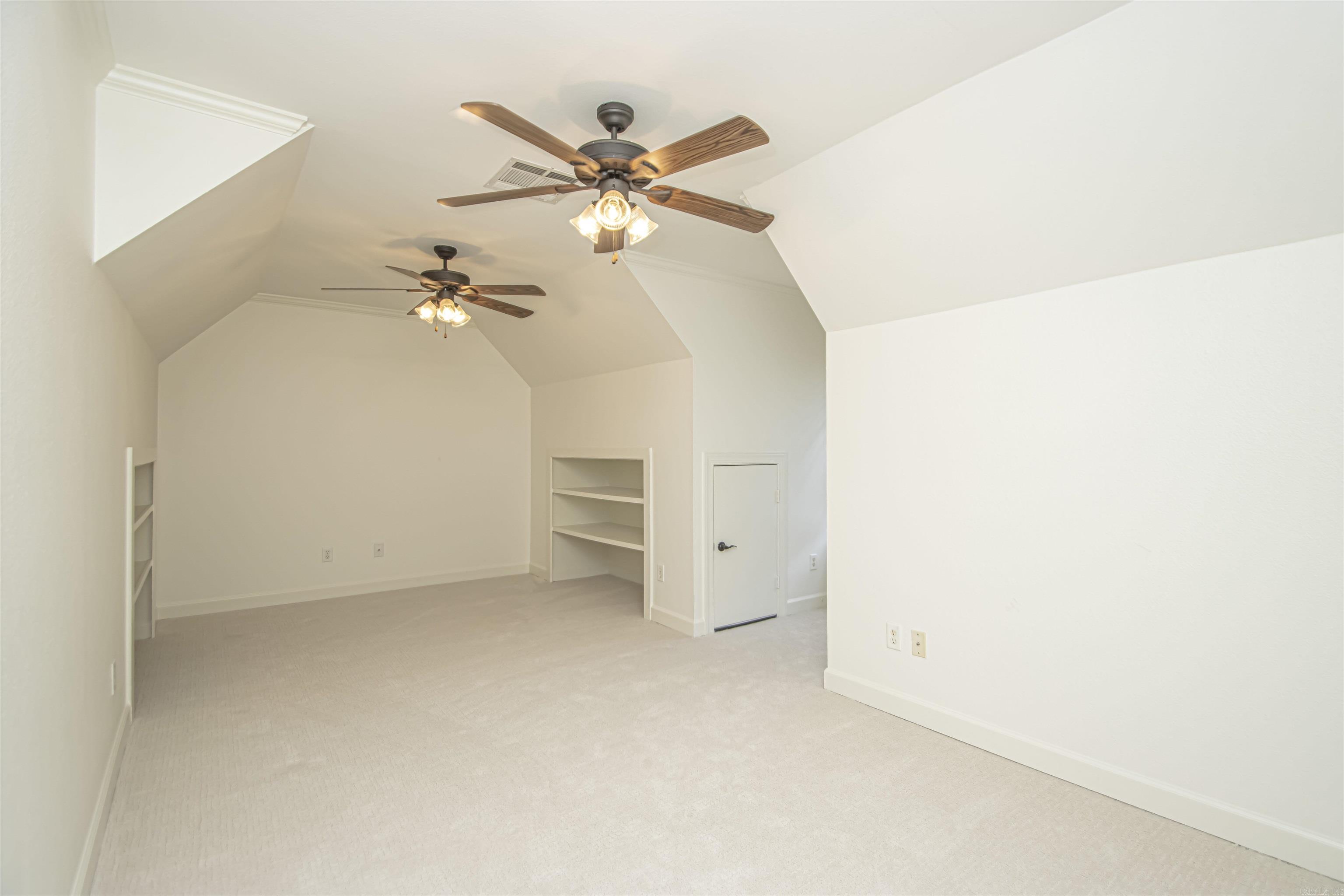 CHENAL VALLEY EPERNAY PLACE - Residential