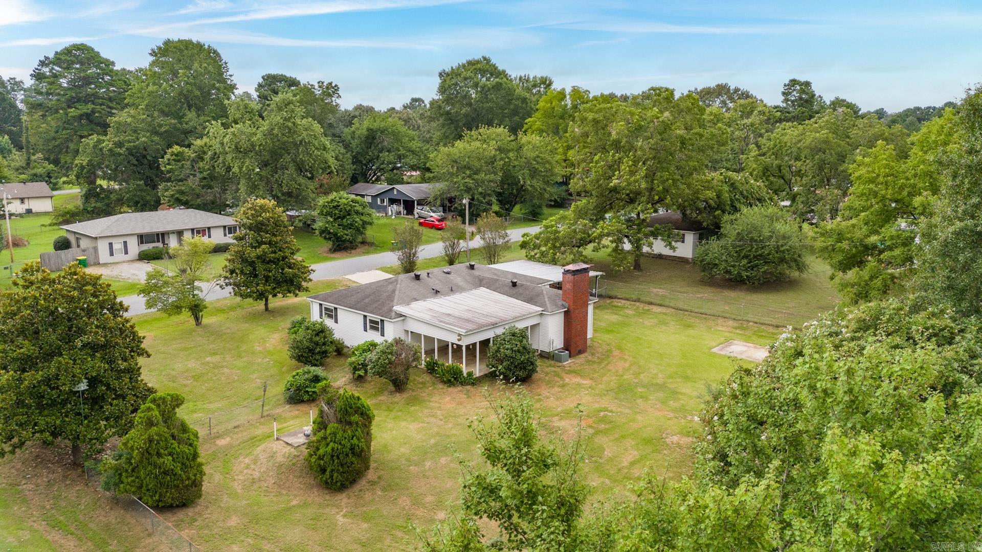 CIRCLE LAKE - Residential