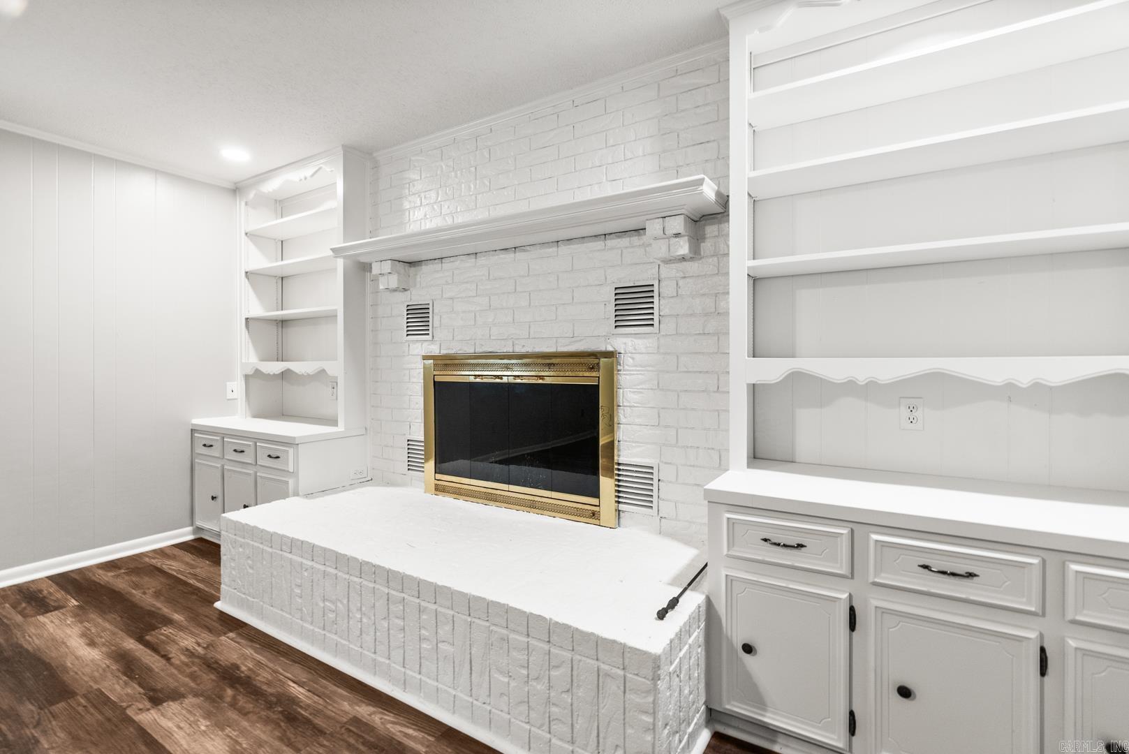 CIRCLE LAKE - Residential