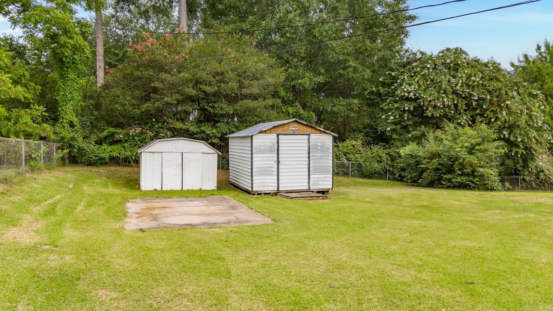 CIRCLE LAKE - Residential