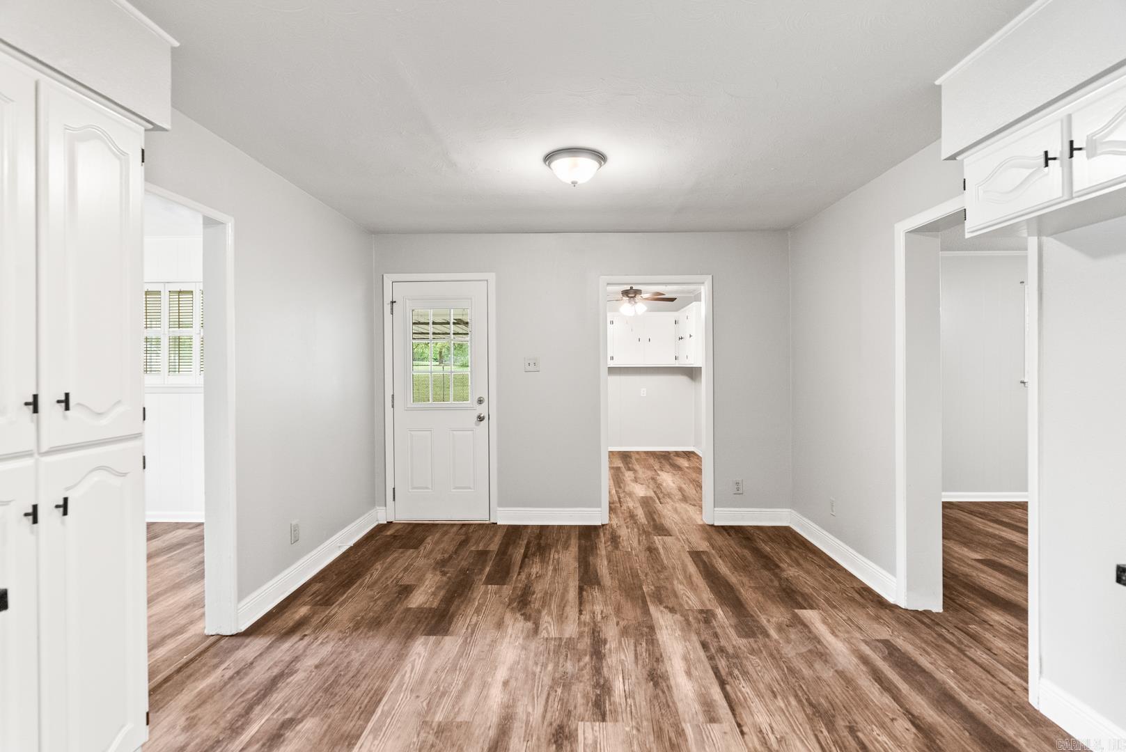 CIRCLE LAKE - Residential