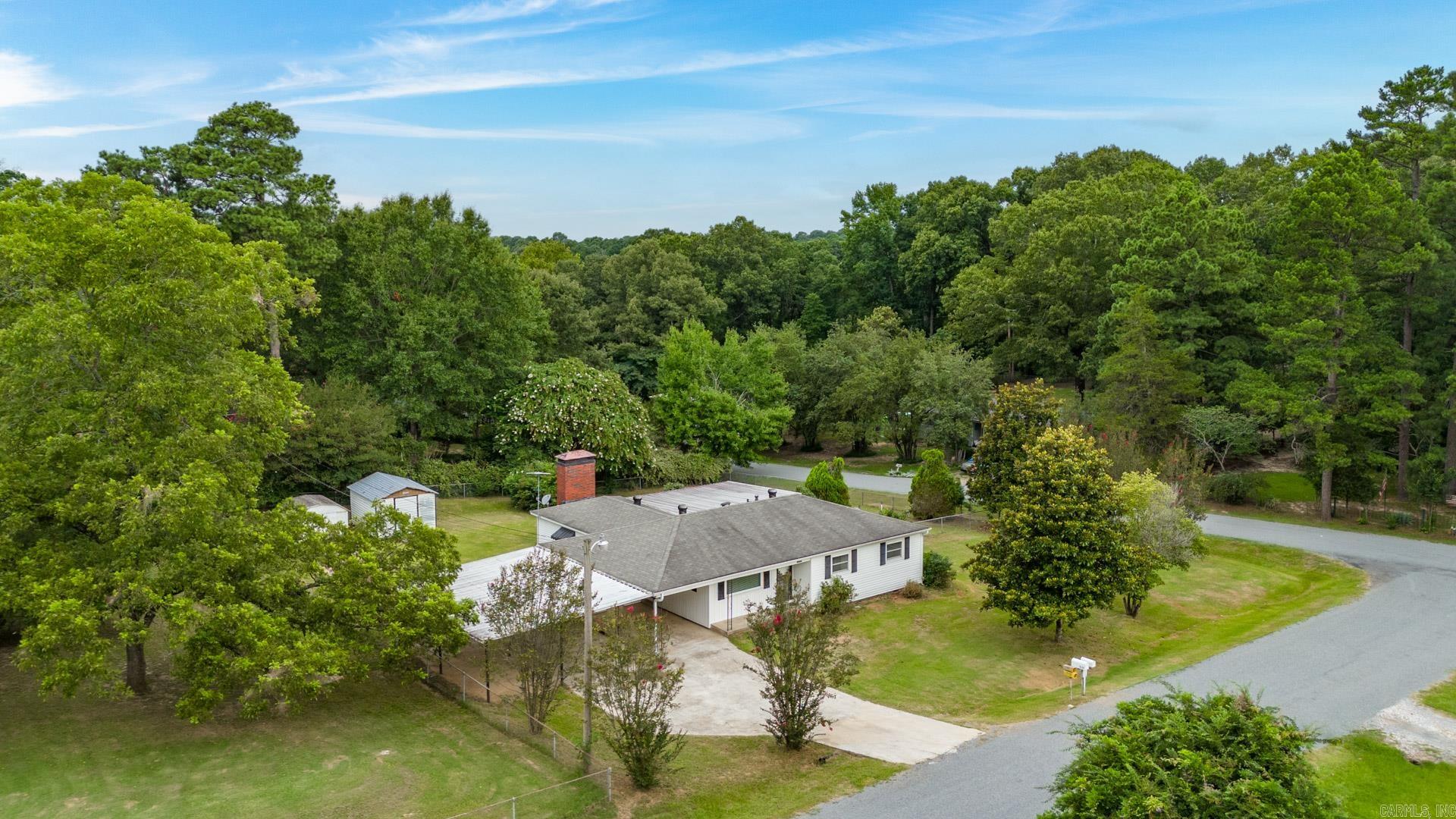 CIRCLE LAKE - Residential