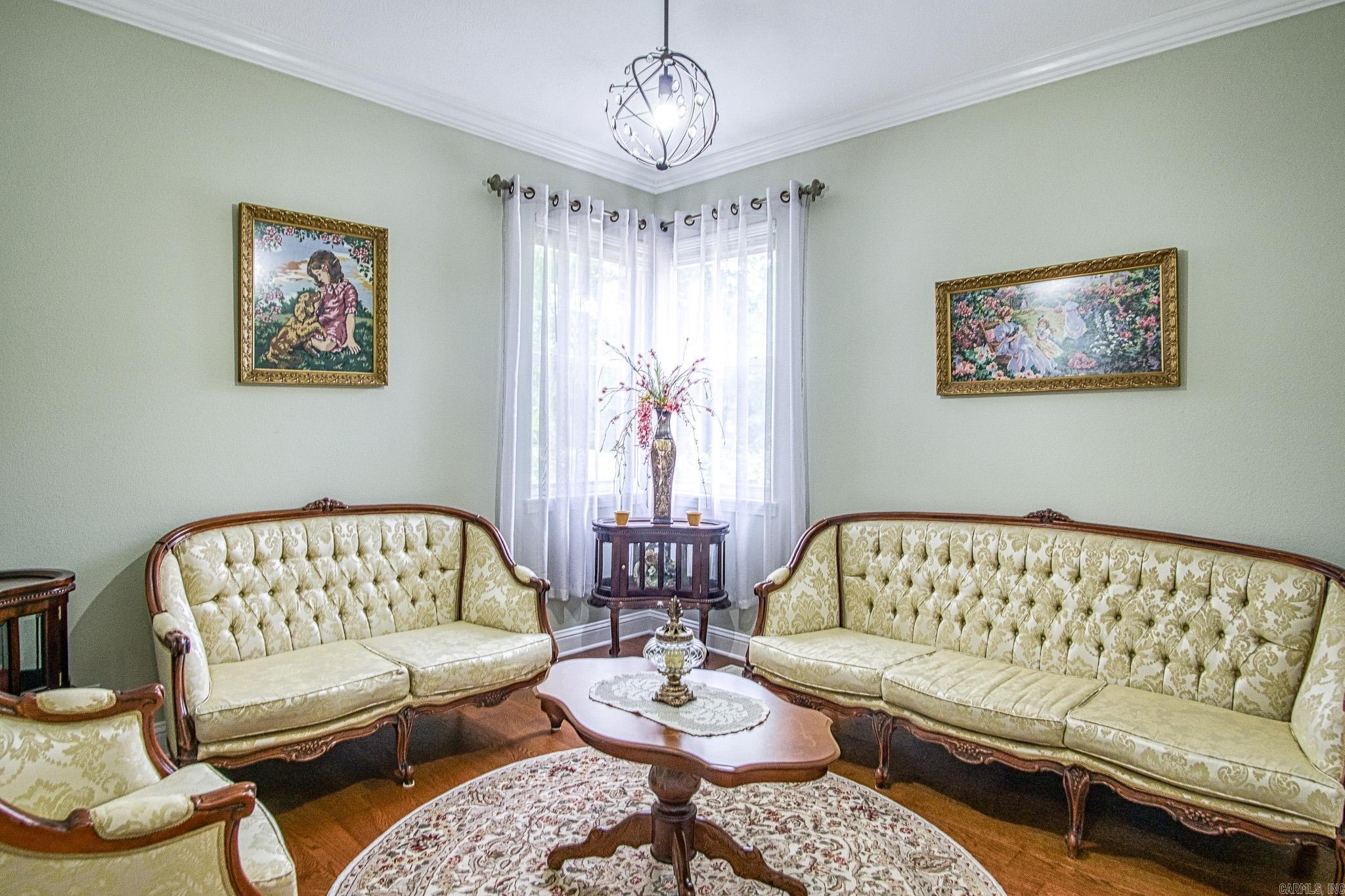 Isabella - Residential