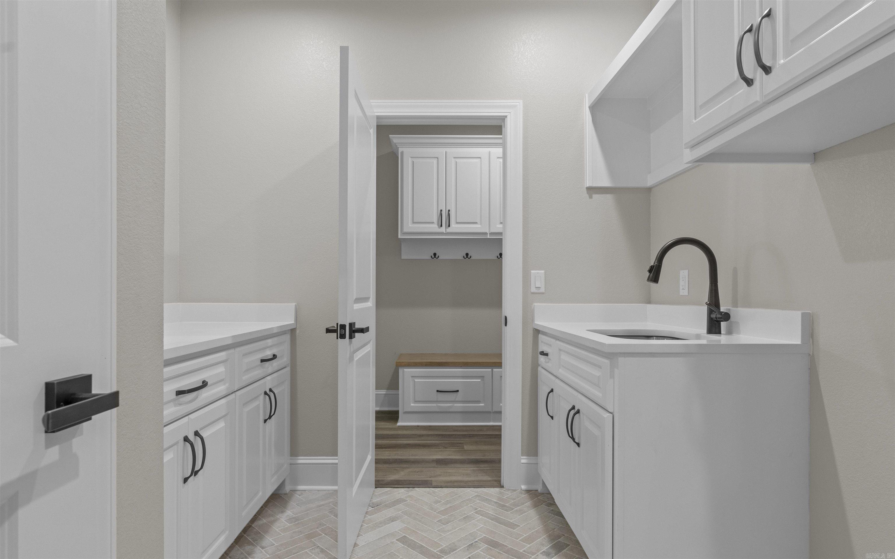 Isabella - Residential