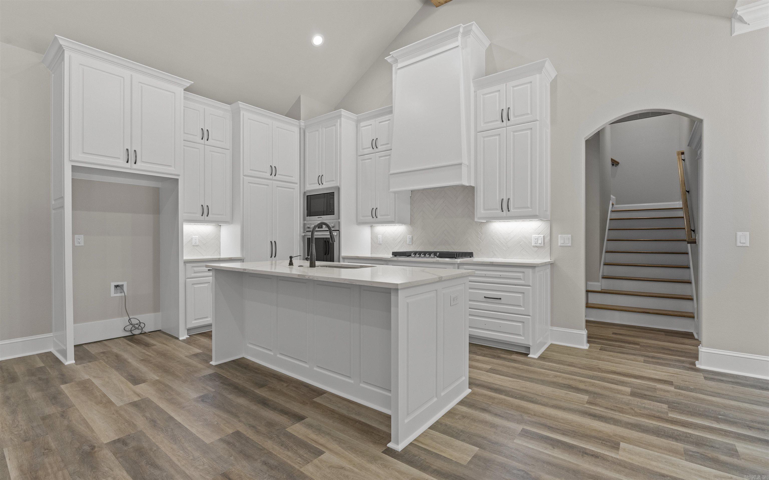 Isabella - Residential