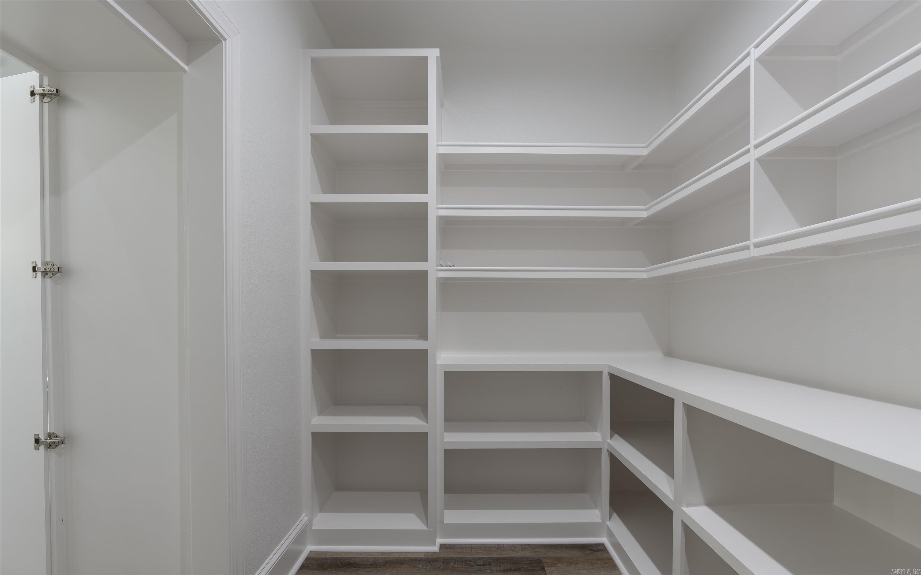 Isabella - Residential