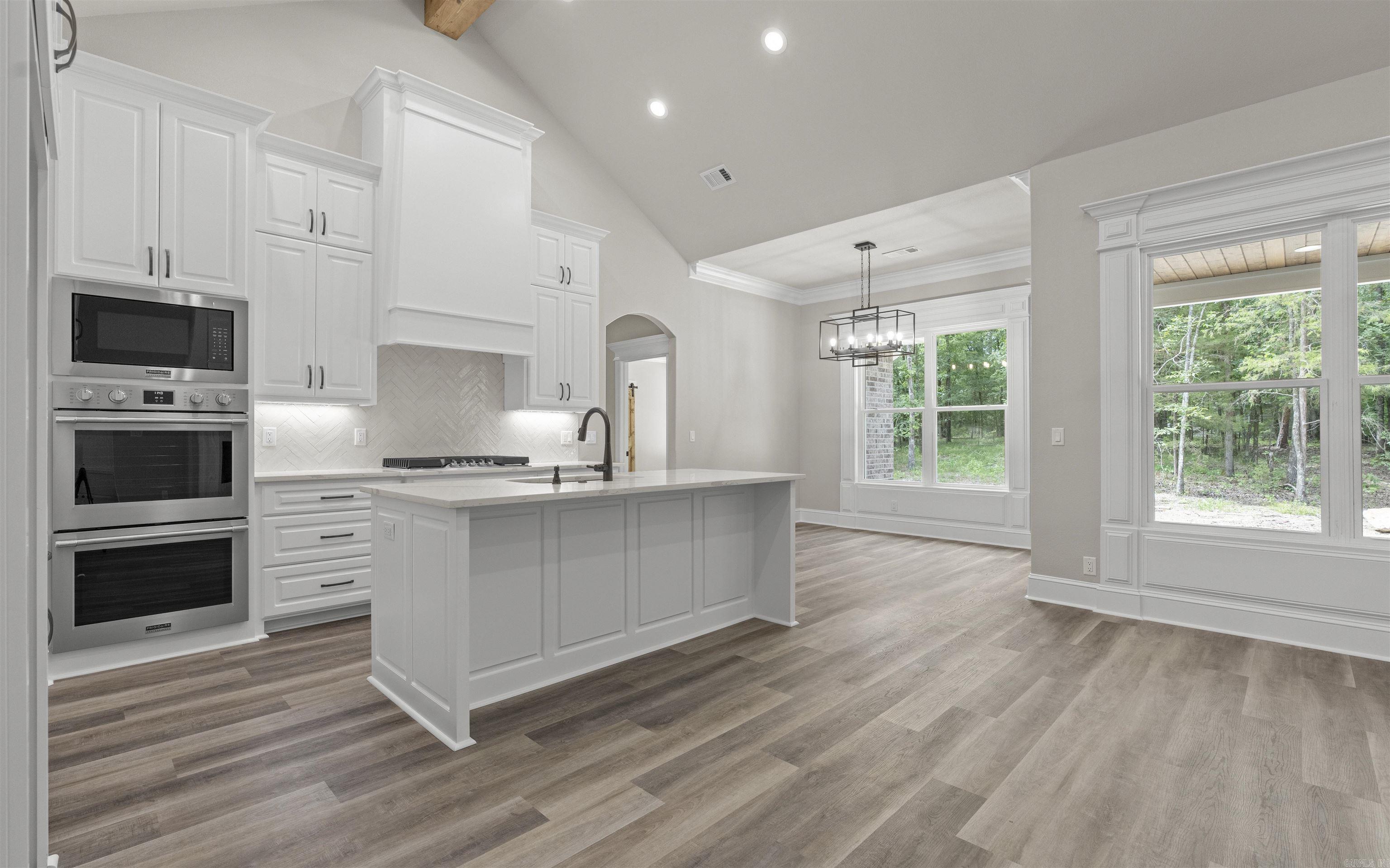 Isabella - Residential