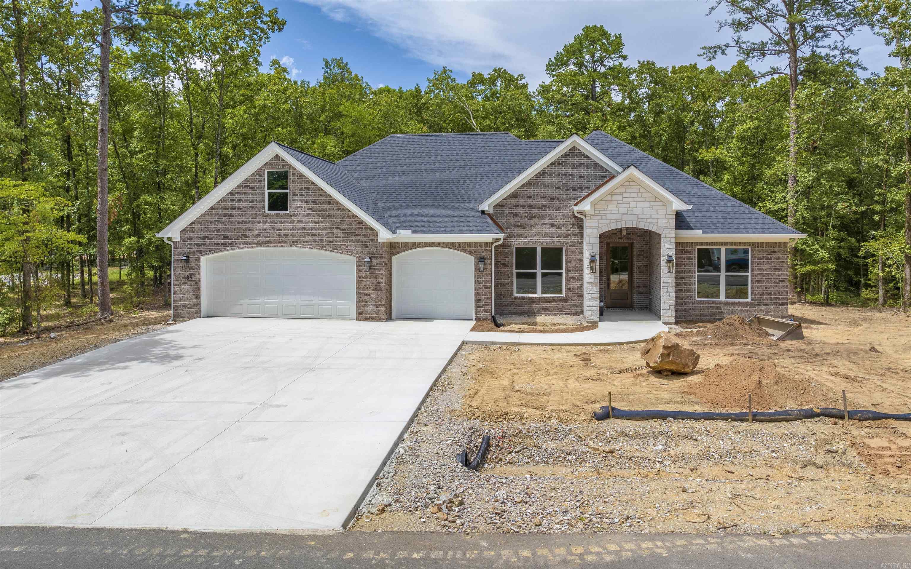 Isabella - Residential