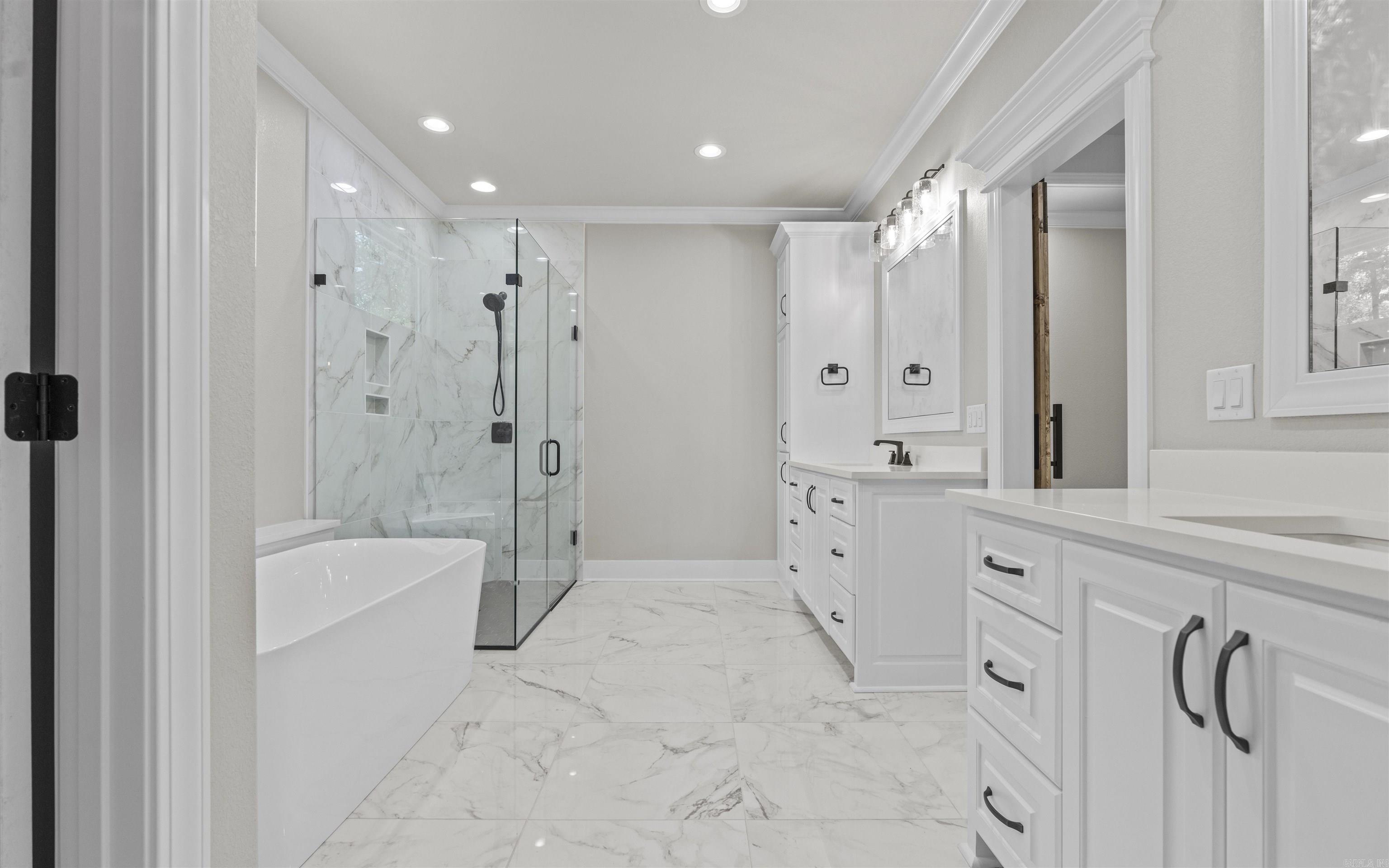 Isabella - Residential