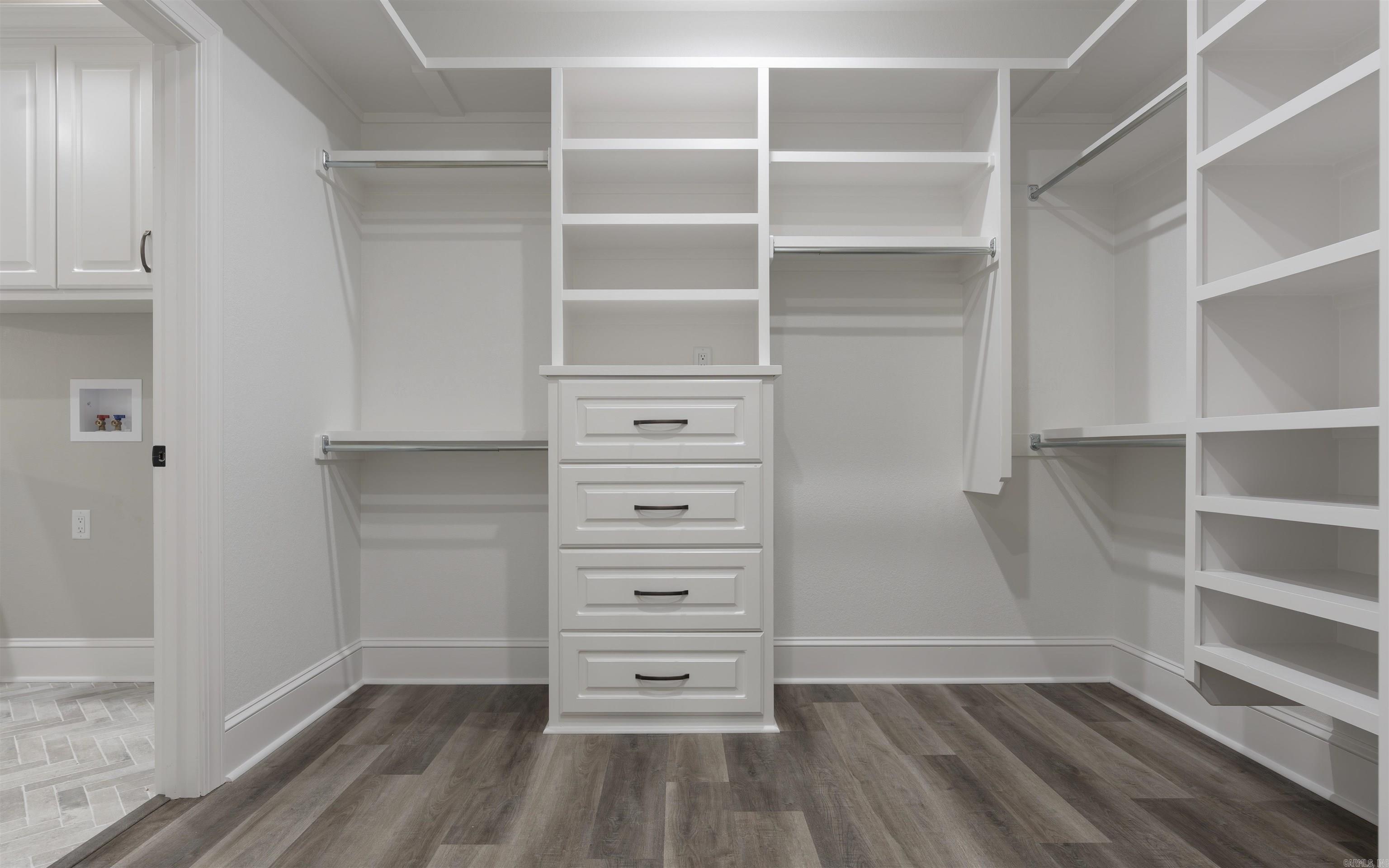 Isabella - Residential