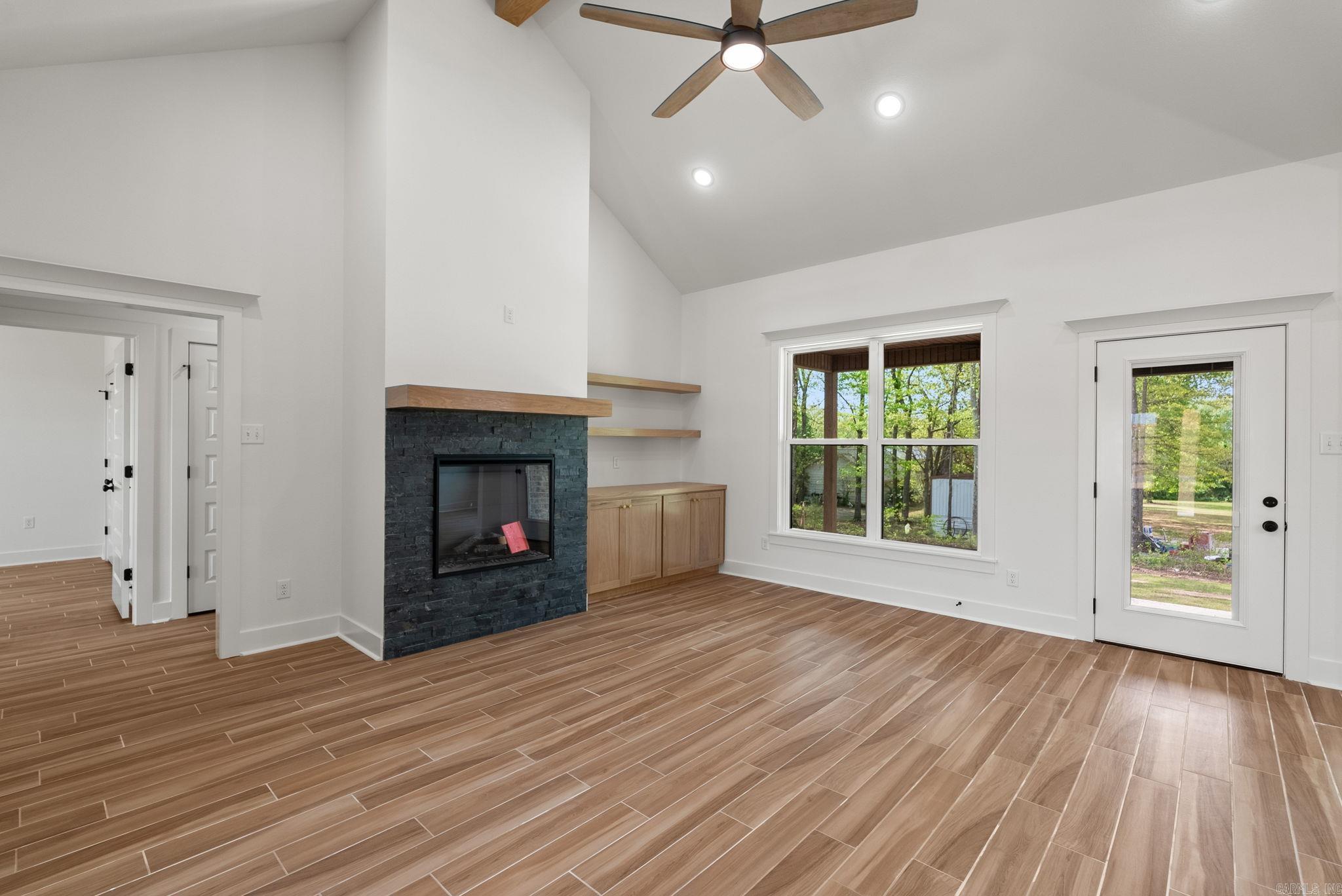 HIDDEN VALLEY ESTATES - Residential