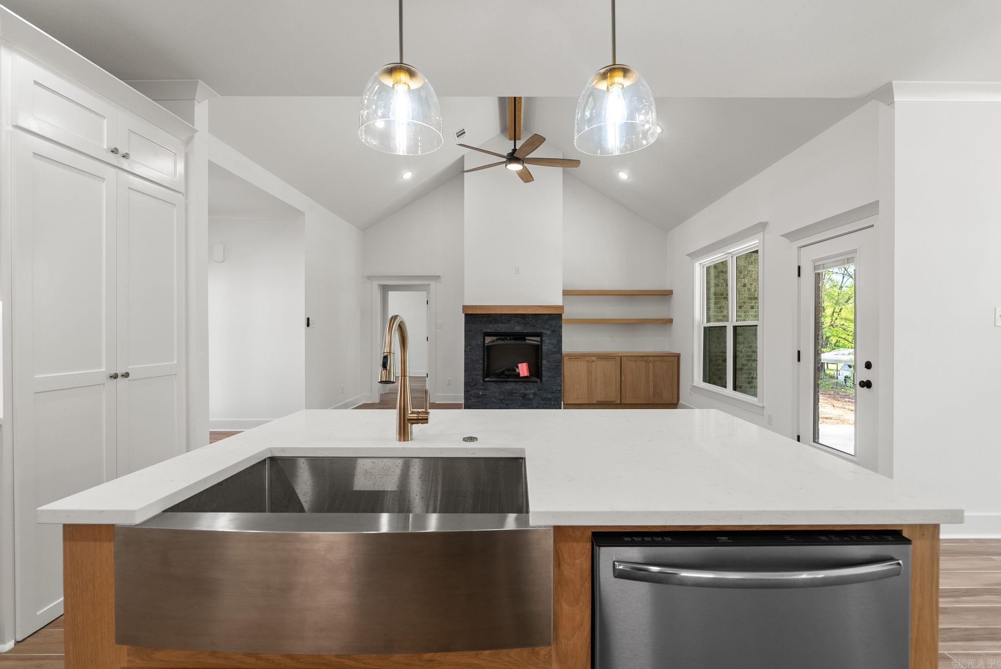 HIDDEN VALLEY ESTATES - Residential