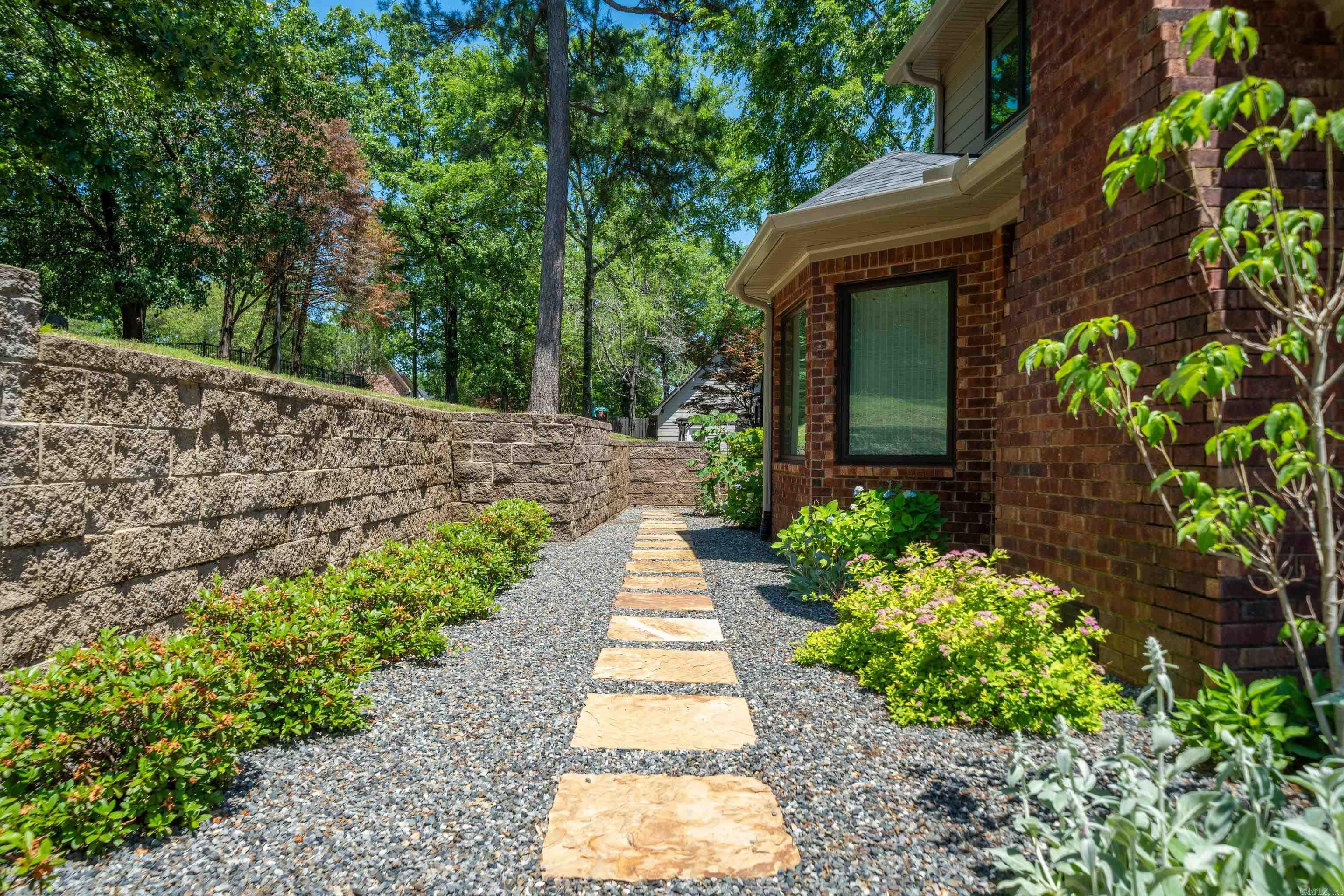 Stone Gate - Residential