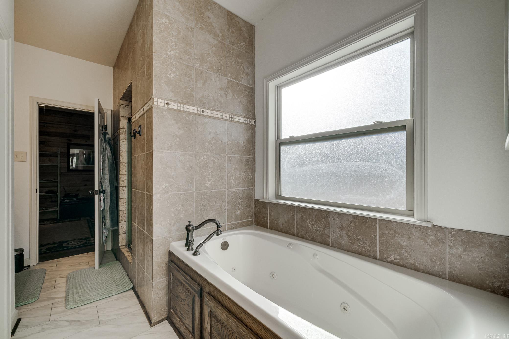 Round Mountain Replat - Residential