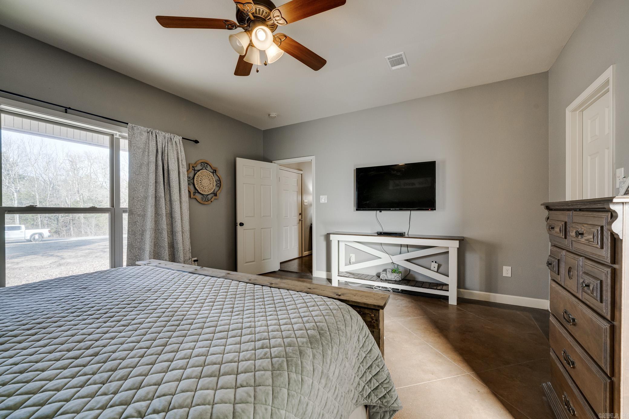 Round Mountain Replat - Residential