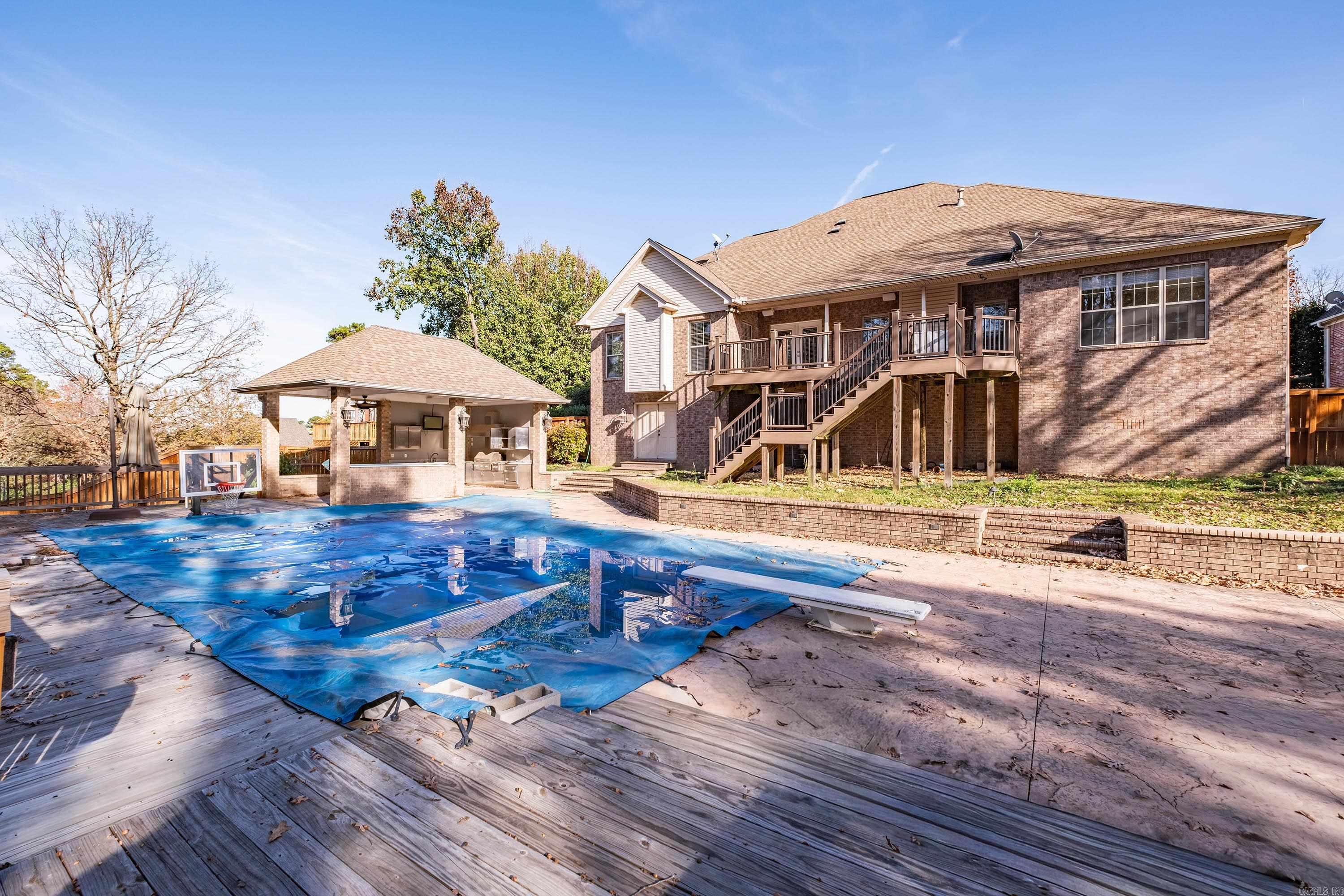 CHENAL VALLEY MARGEUAX - Residential