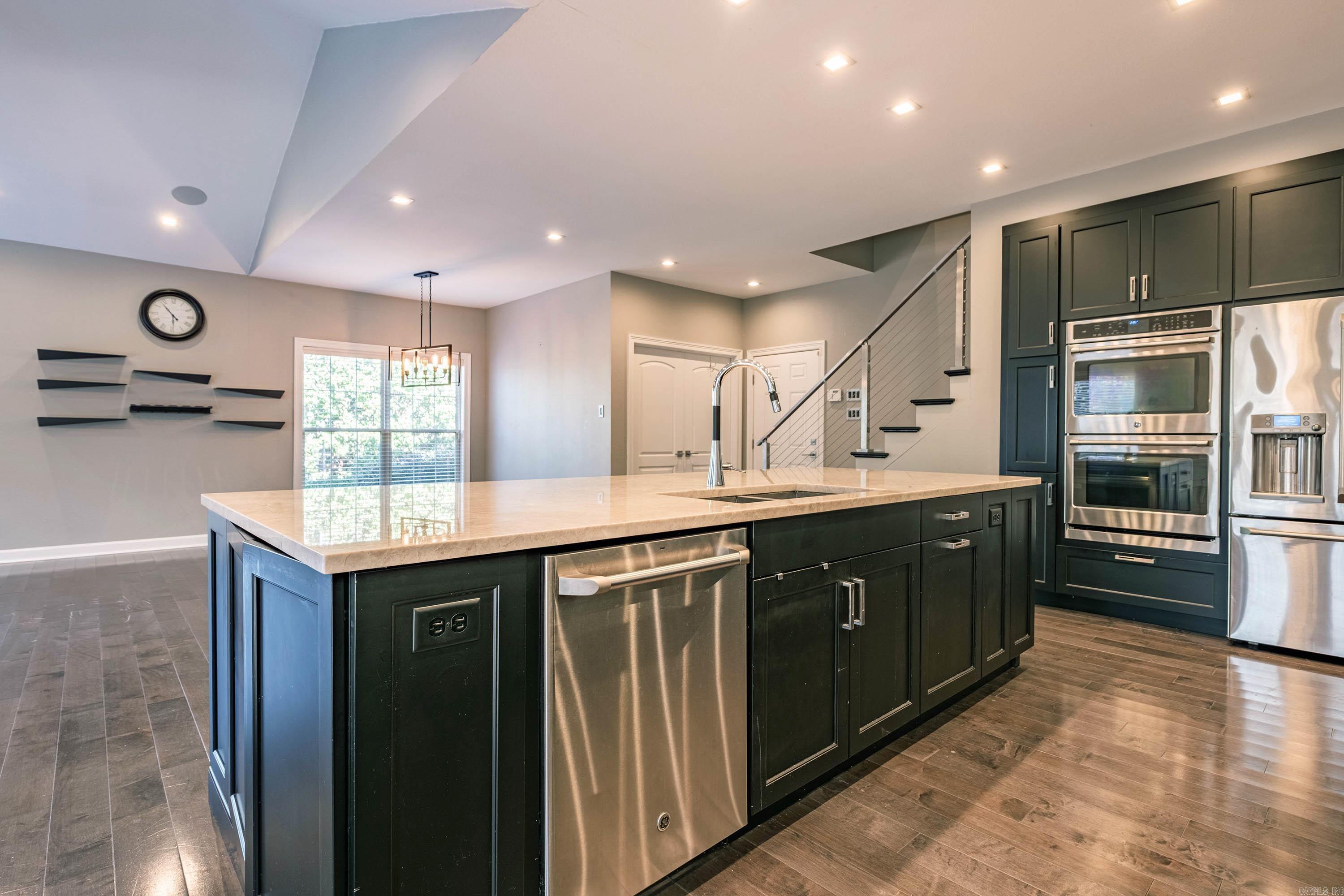 CHENAL VALLEY MARGEUAX - Residential