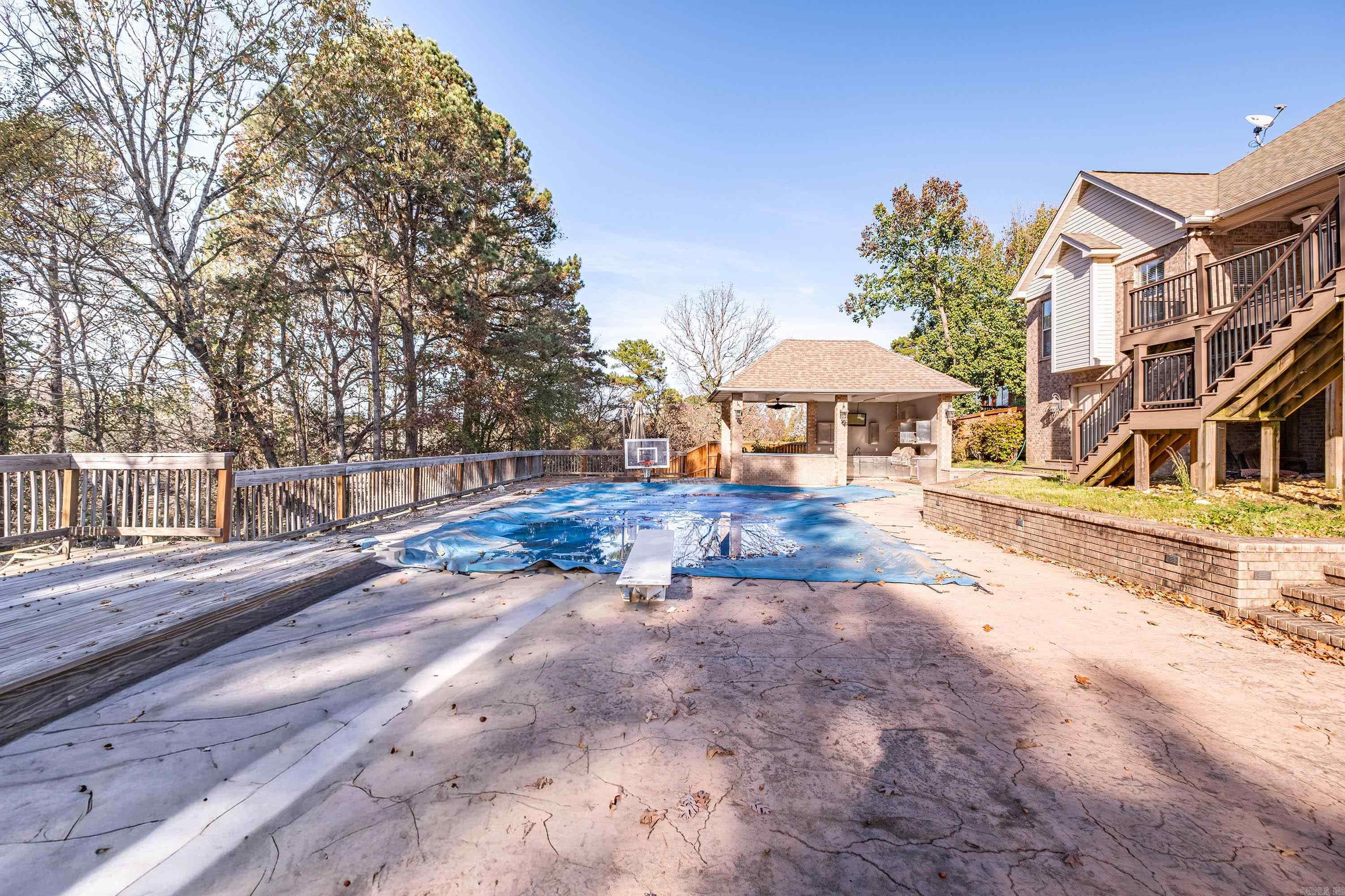 CHENAL VALLEY MARGEUAX - Residential