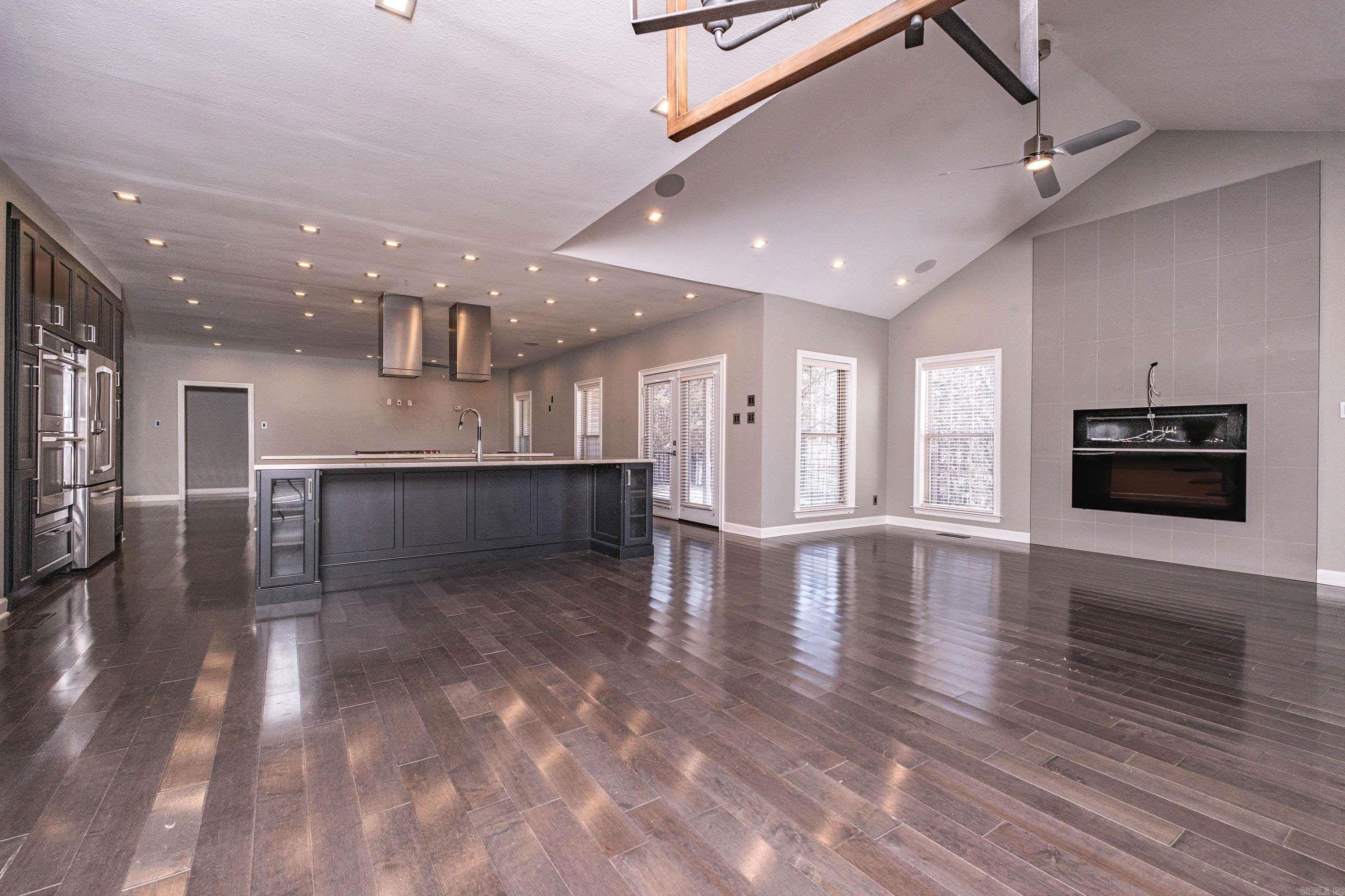 CHENAL VALLEY MARGEUAX - Residential