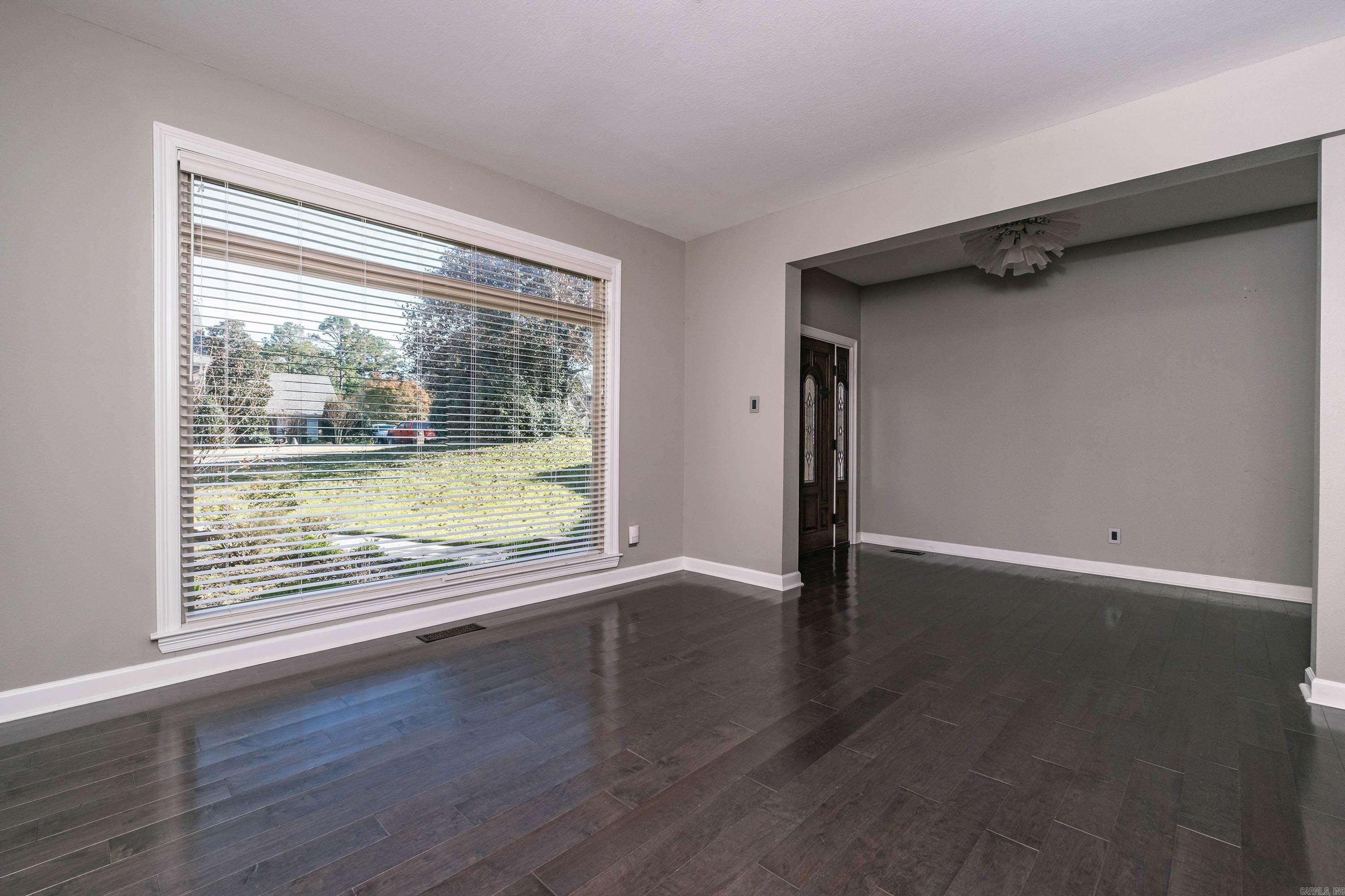 CHENAL VALLEY MARGEUAX - Residential