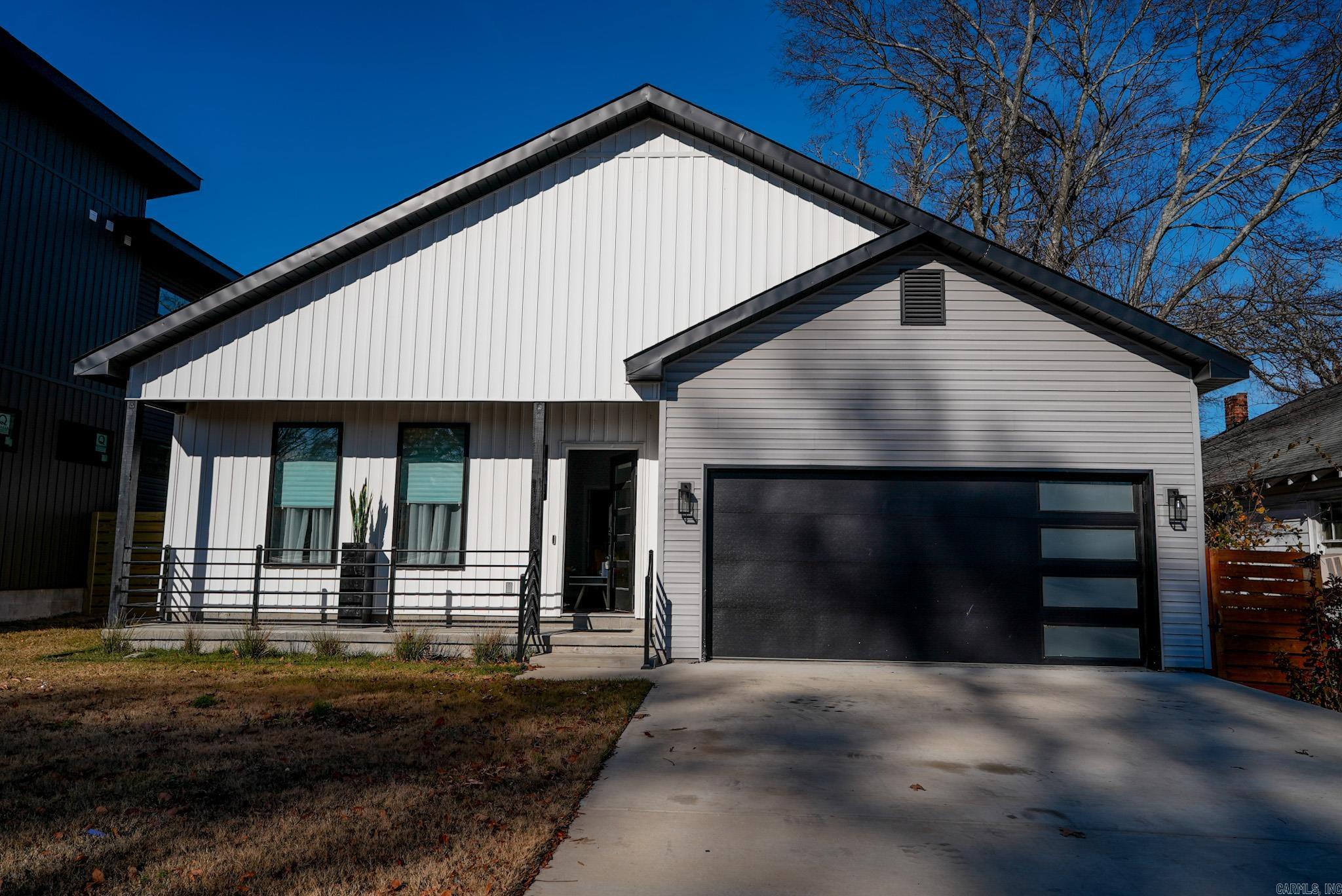 Roots & Coy - Residential