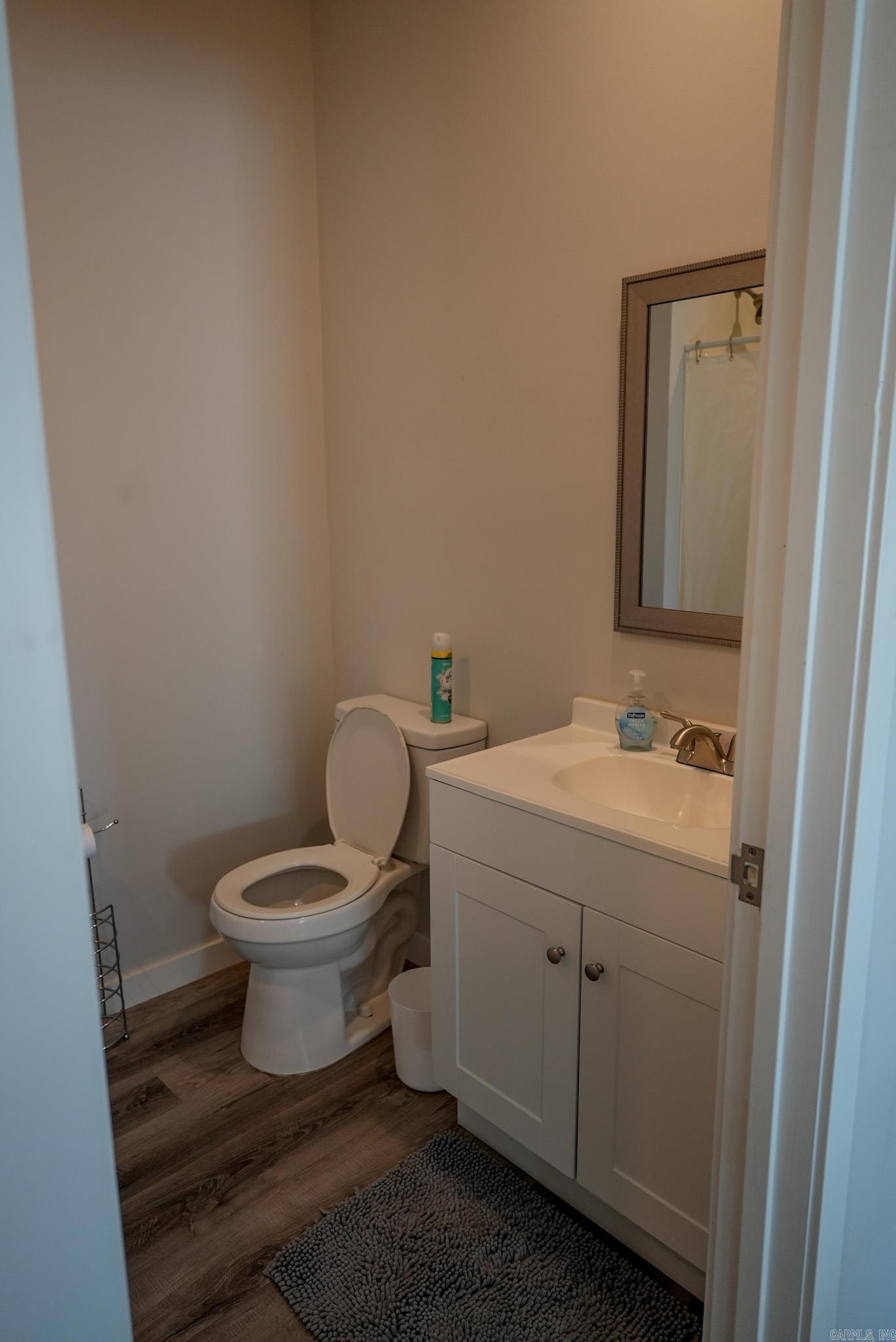 Roots & Coy - Residential