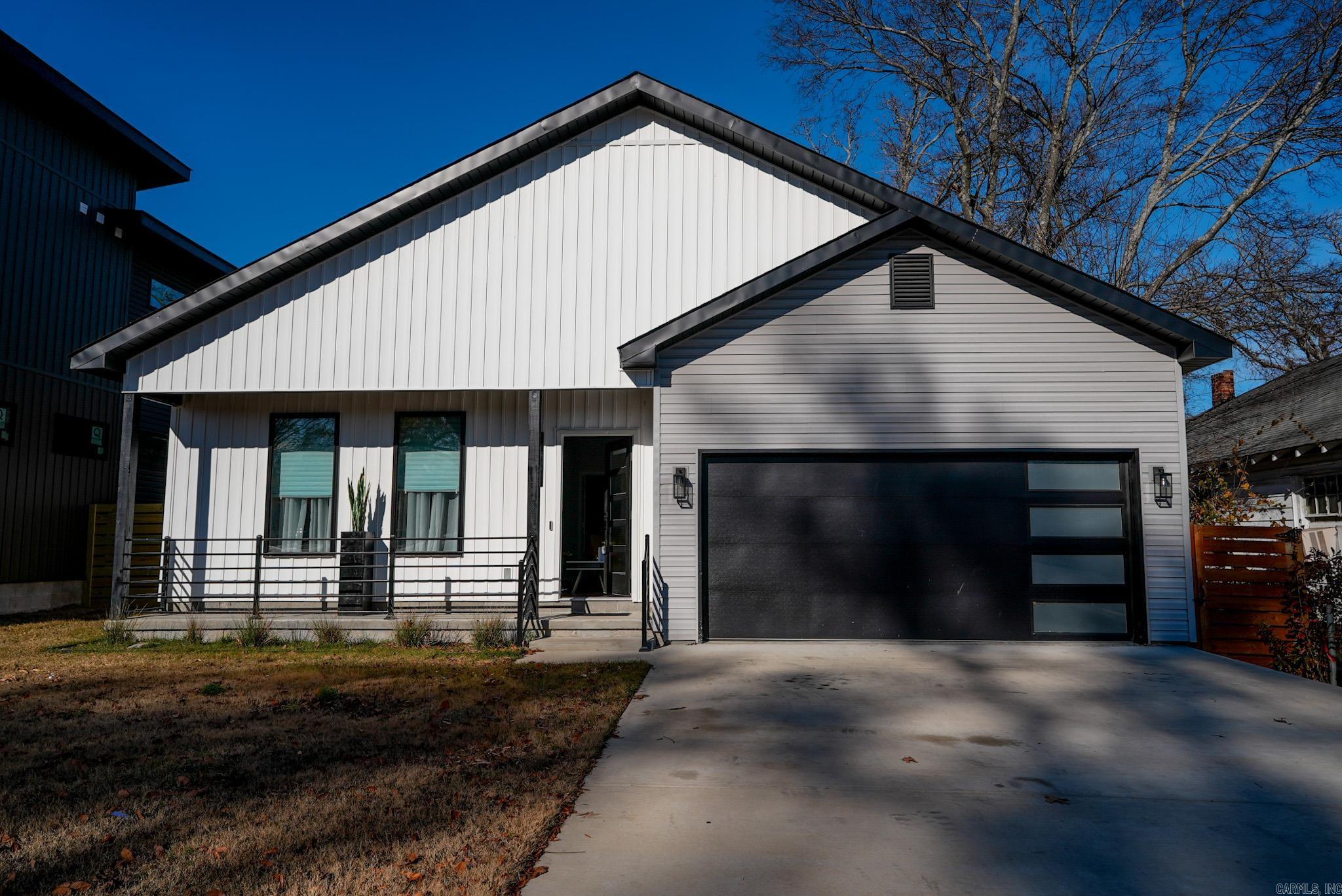 Roots & Coy - Residential