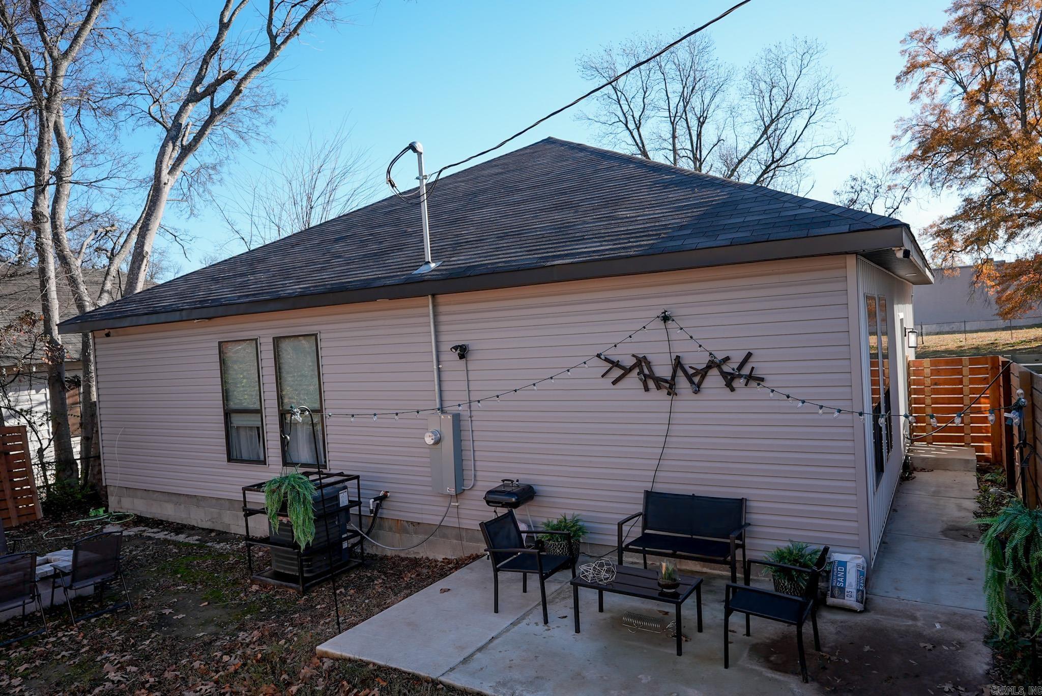 Roots & Coy - Residential