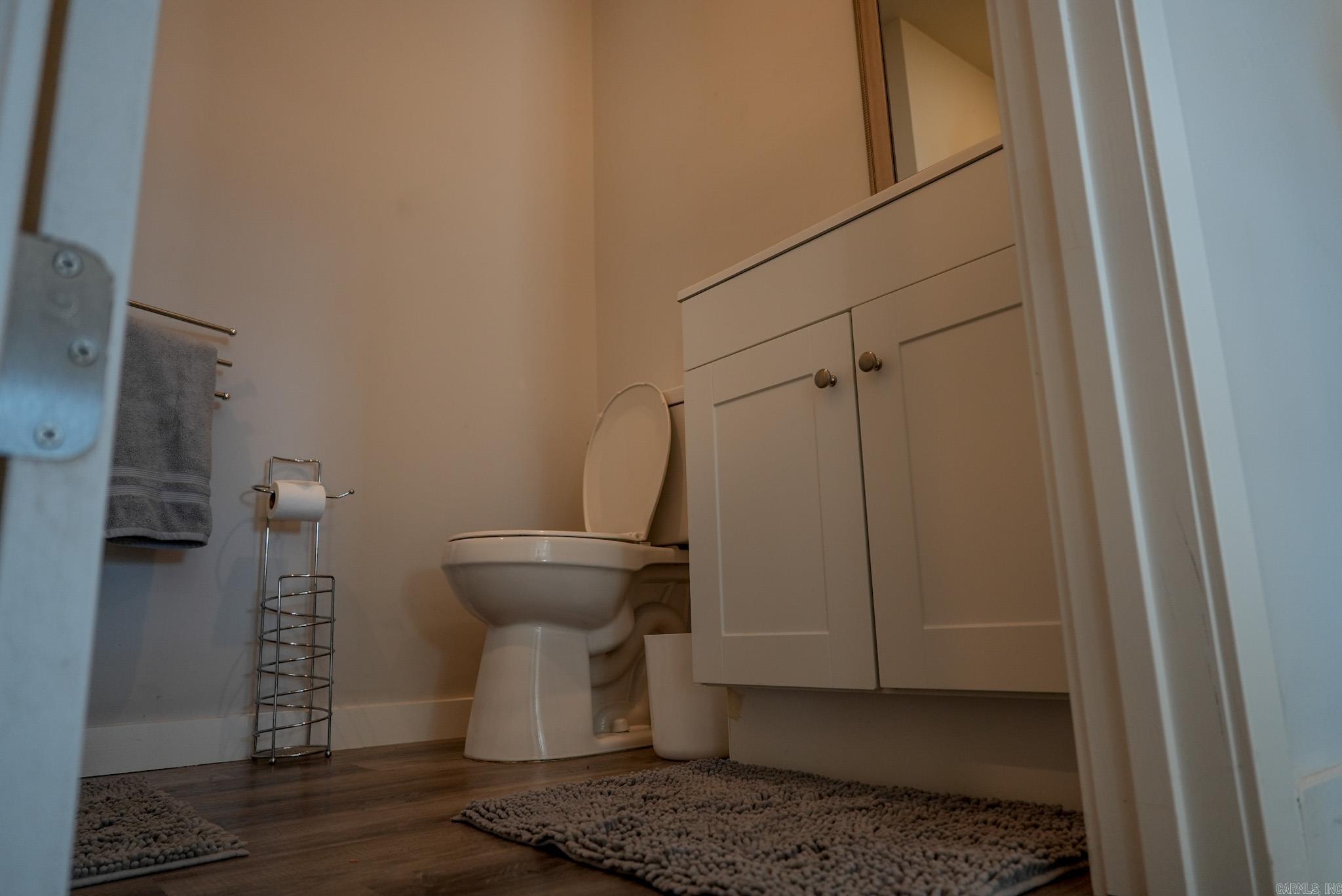 Roots & Coy - Residential