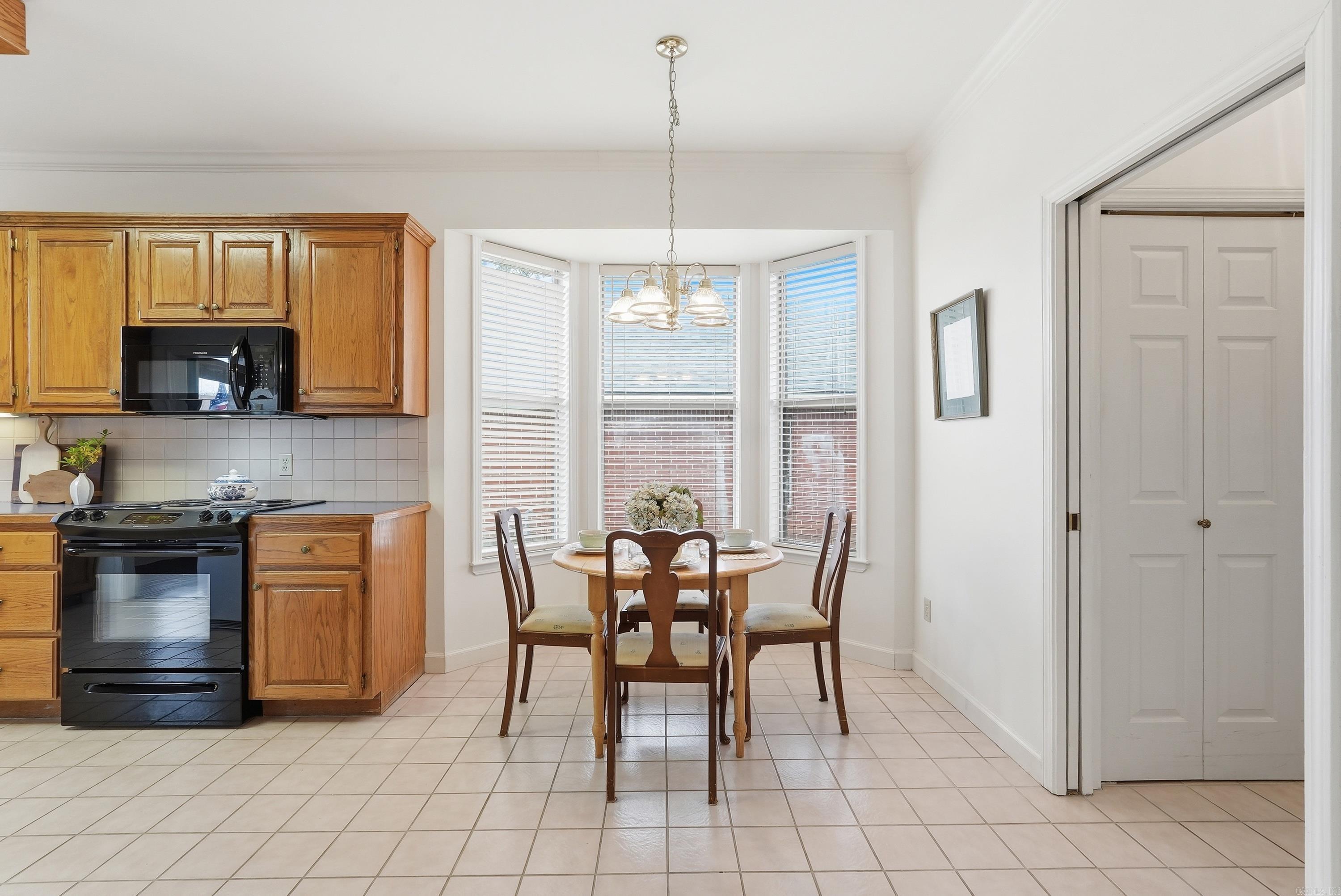 EDGEWATER ADDN - Residential