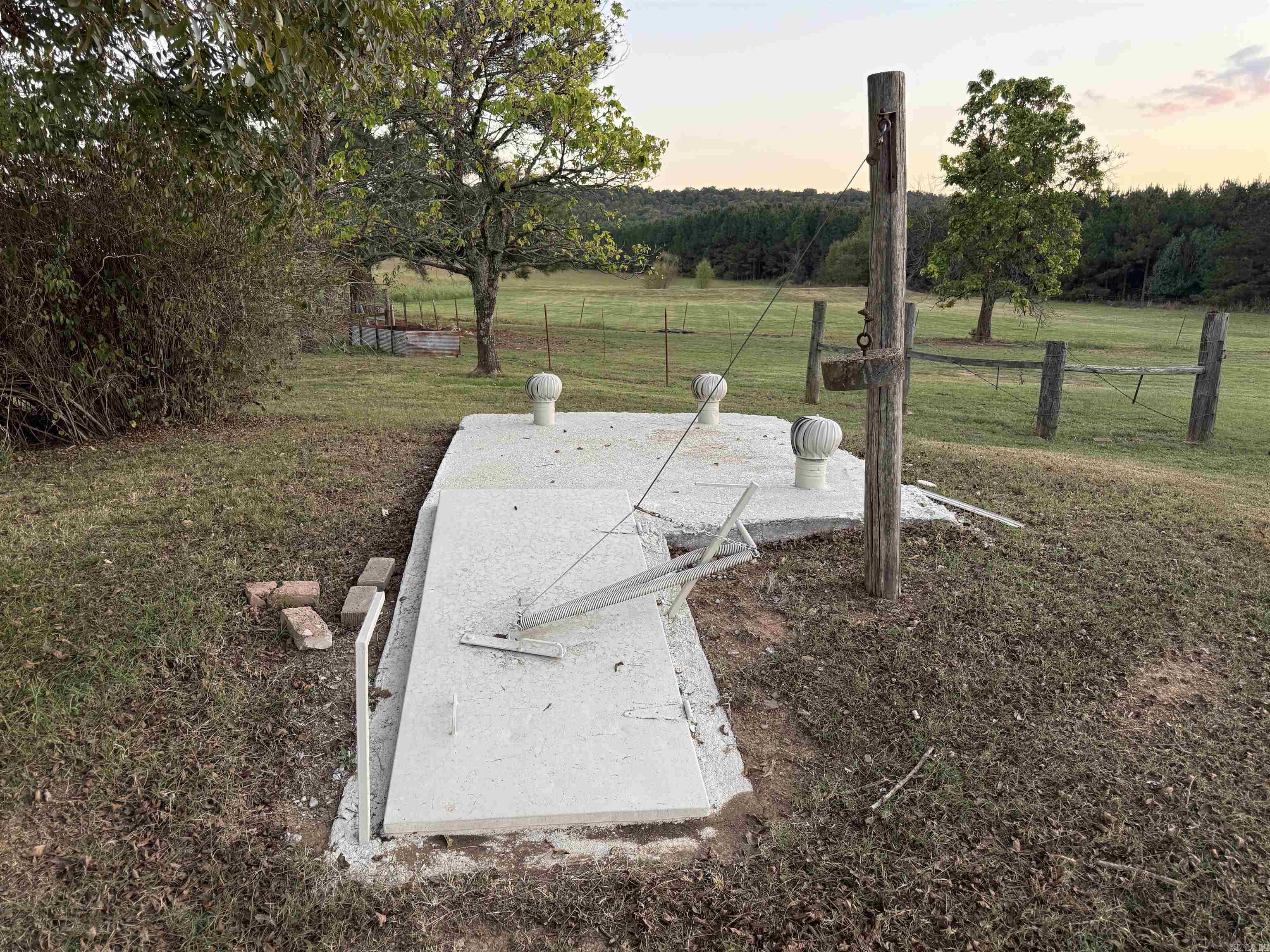 Metes & Bounds - Residential