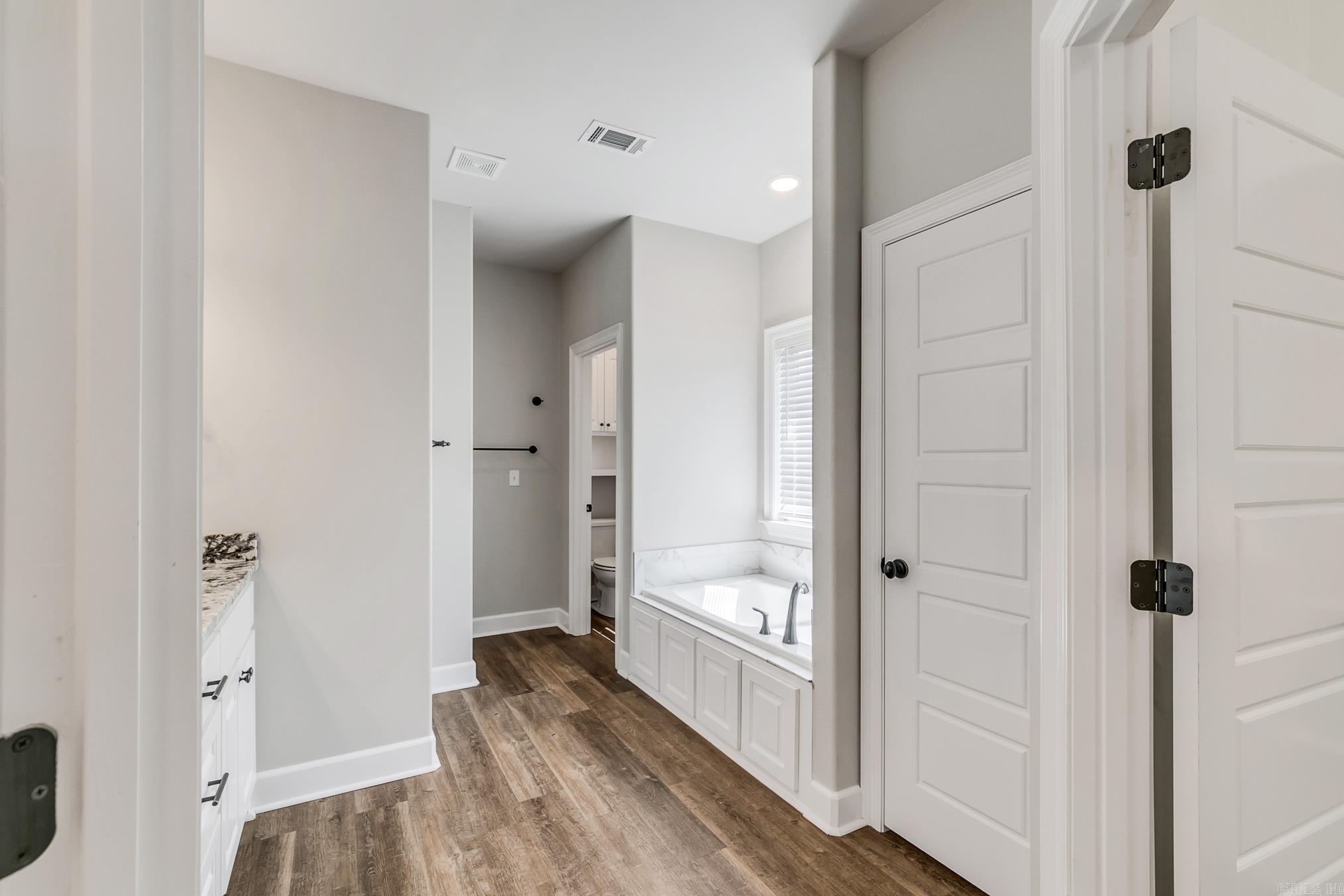 Creekside - Residential Lease