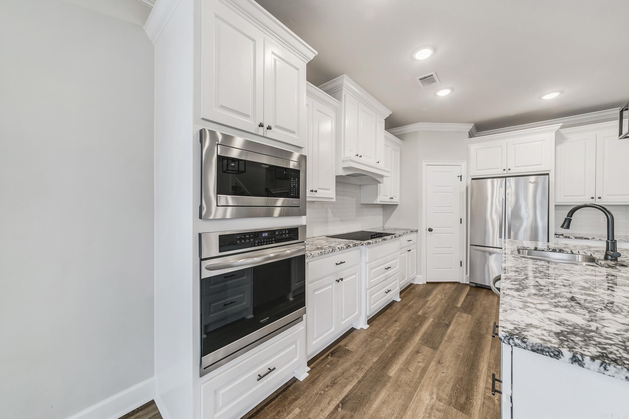 Creekside - Residential Lease